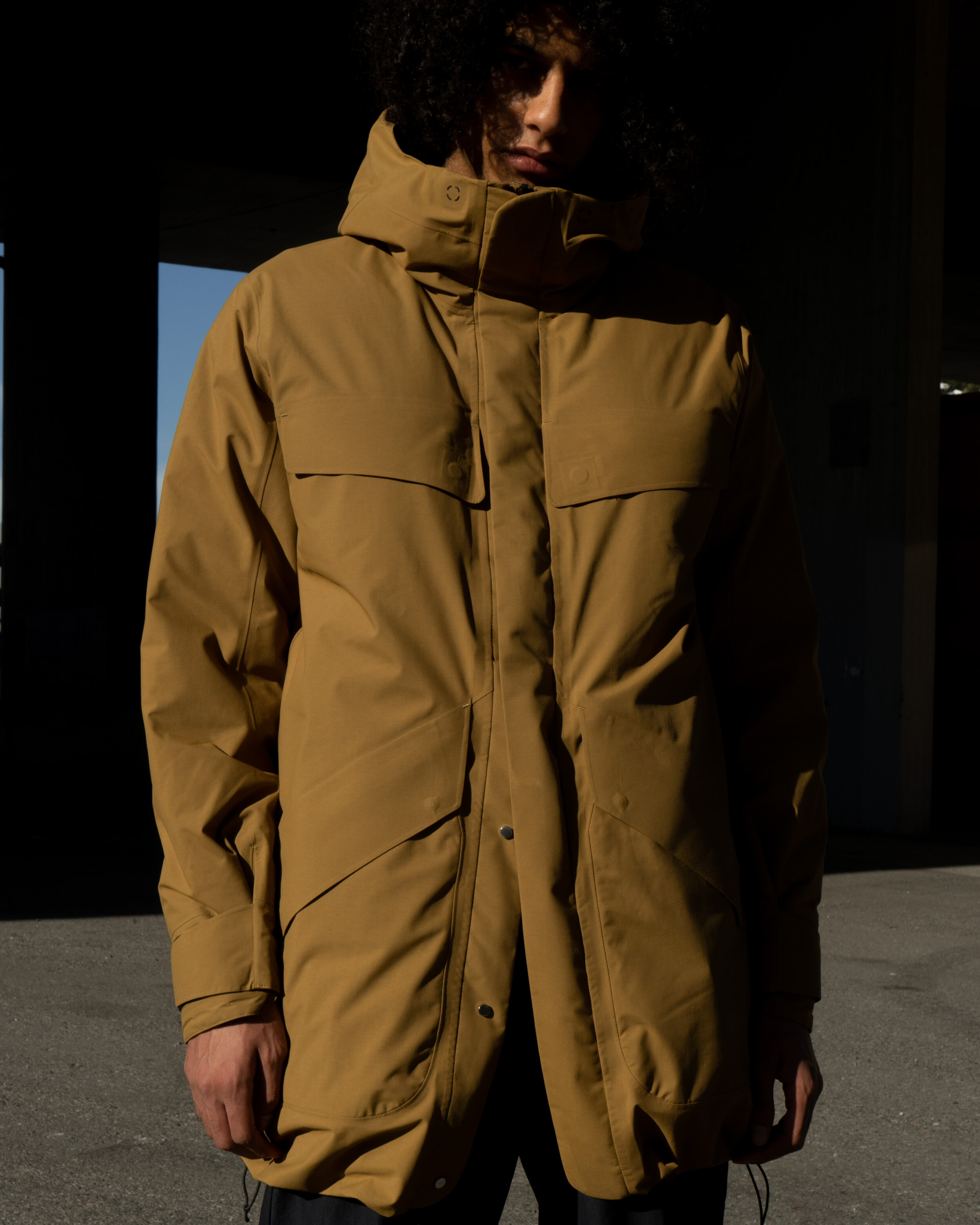 hooded spur down coat