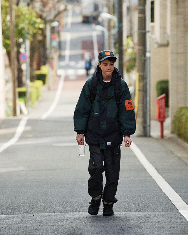 wtaps × helly hansen   マウンテンパーカ　Mサイズ