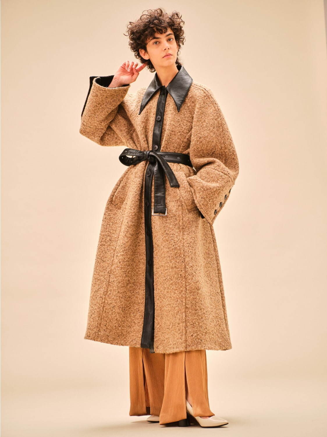 アキラナカ AKIRANAKA REEVE SIDE RIBBON COAT