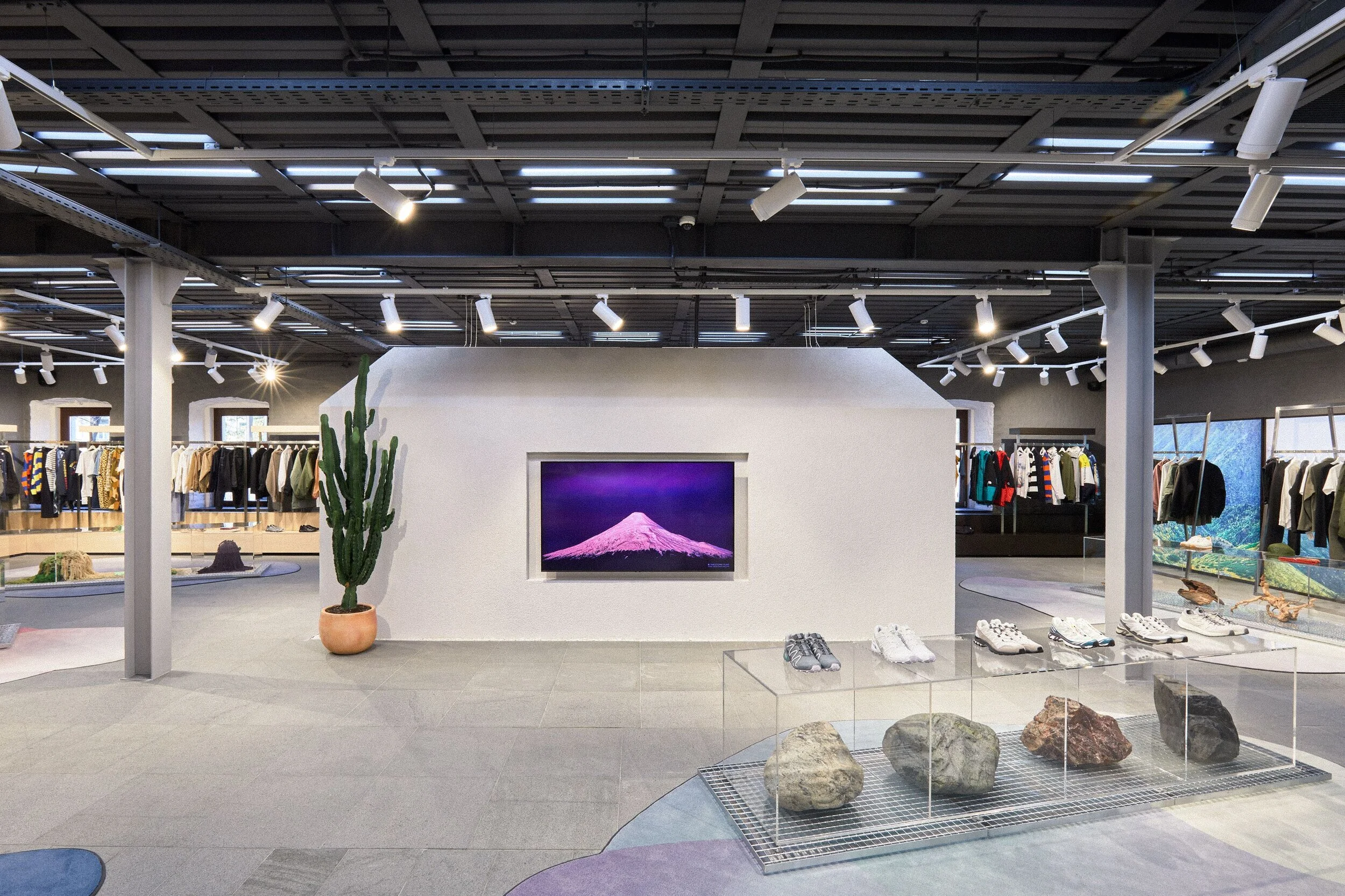 The Newly-Opened PEAK Moscow Houses and Wander, Engineered Garments, nanamica and more.