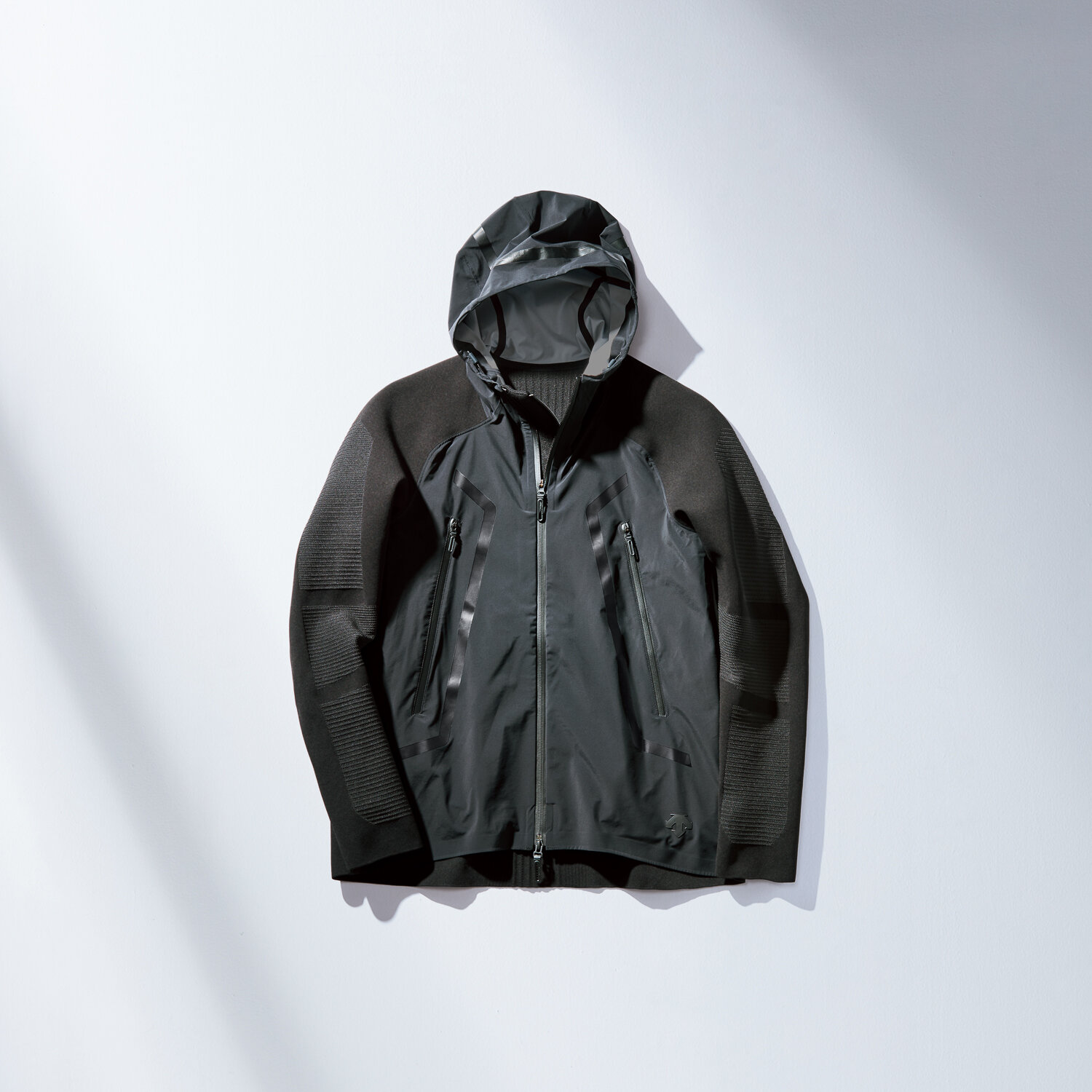DESCENTE ALLTERRAIN Spring/Summer '21 — eye_C DESCENTE ALLTERRAIN Spring/Summer '21 — eye_C