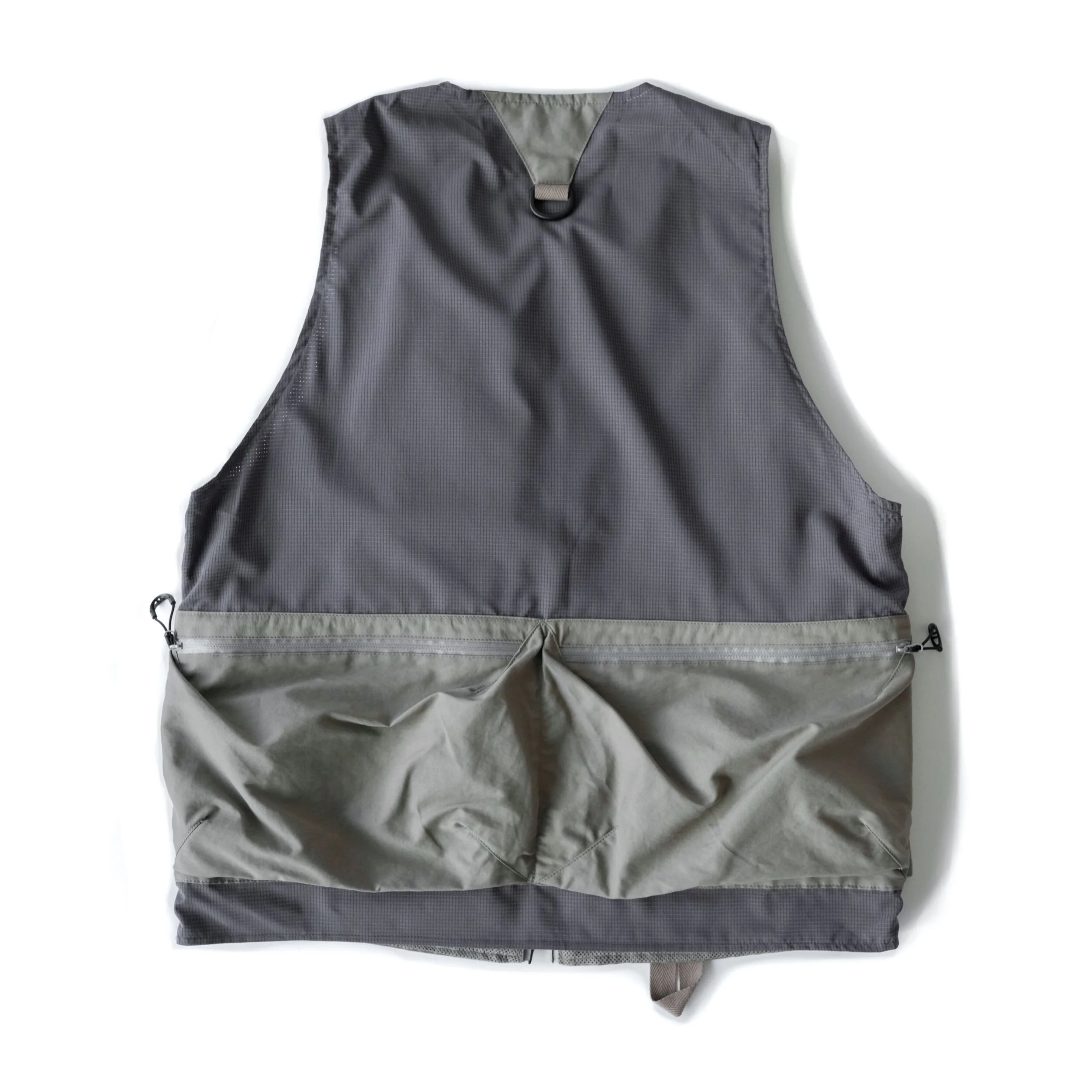 eye_C x CMF Outdoor Garment 