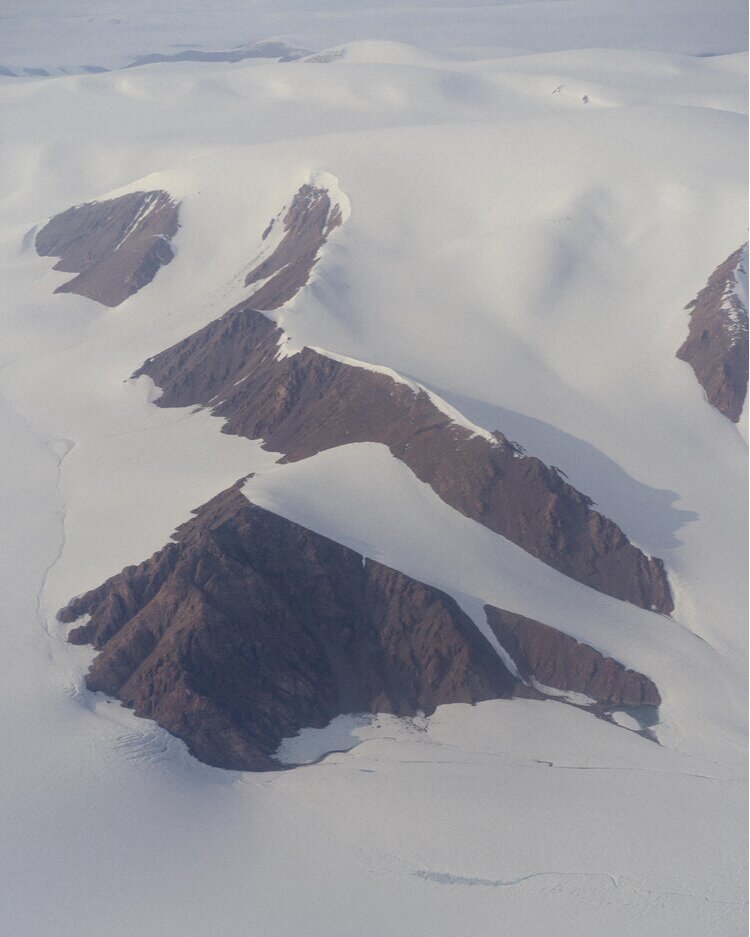 Norse Projects Develops a GORE-TEX Uniform for the Technicians of the Tundra Ecology Lab