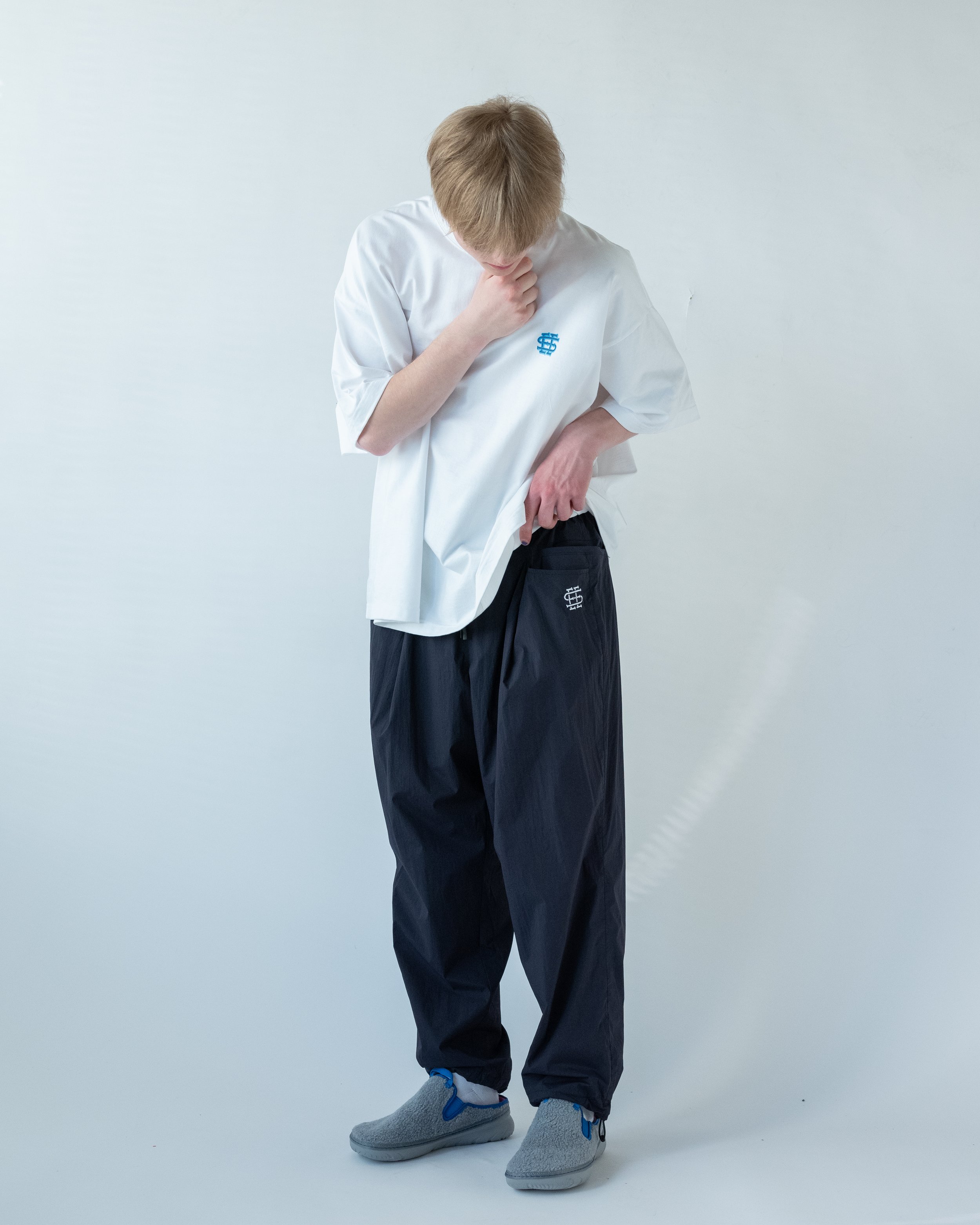 S.F.C x eye_C WIDE TAPERED EASY PANTS