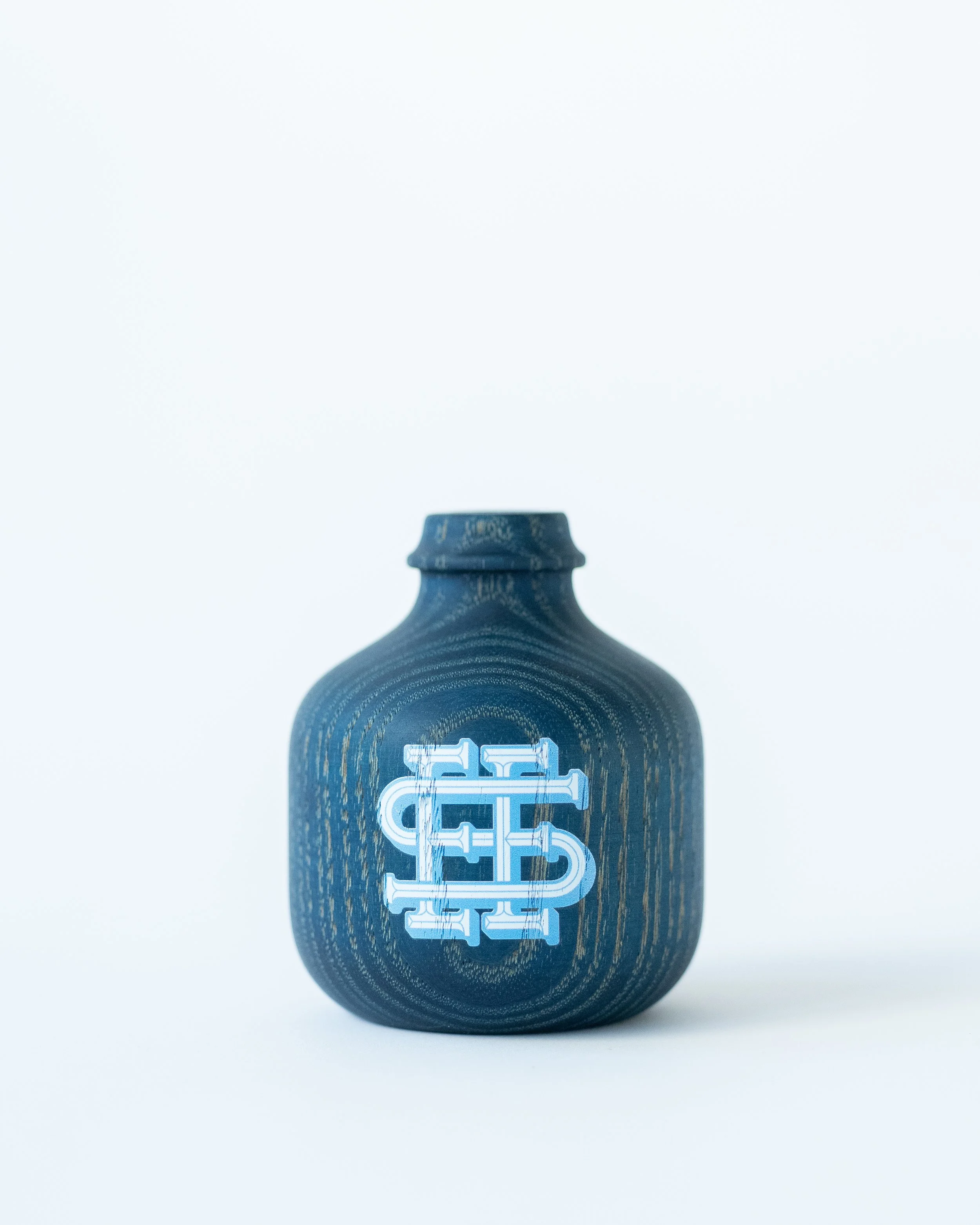 eye_C x SEE SEE Indigo Dyed Vase