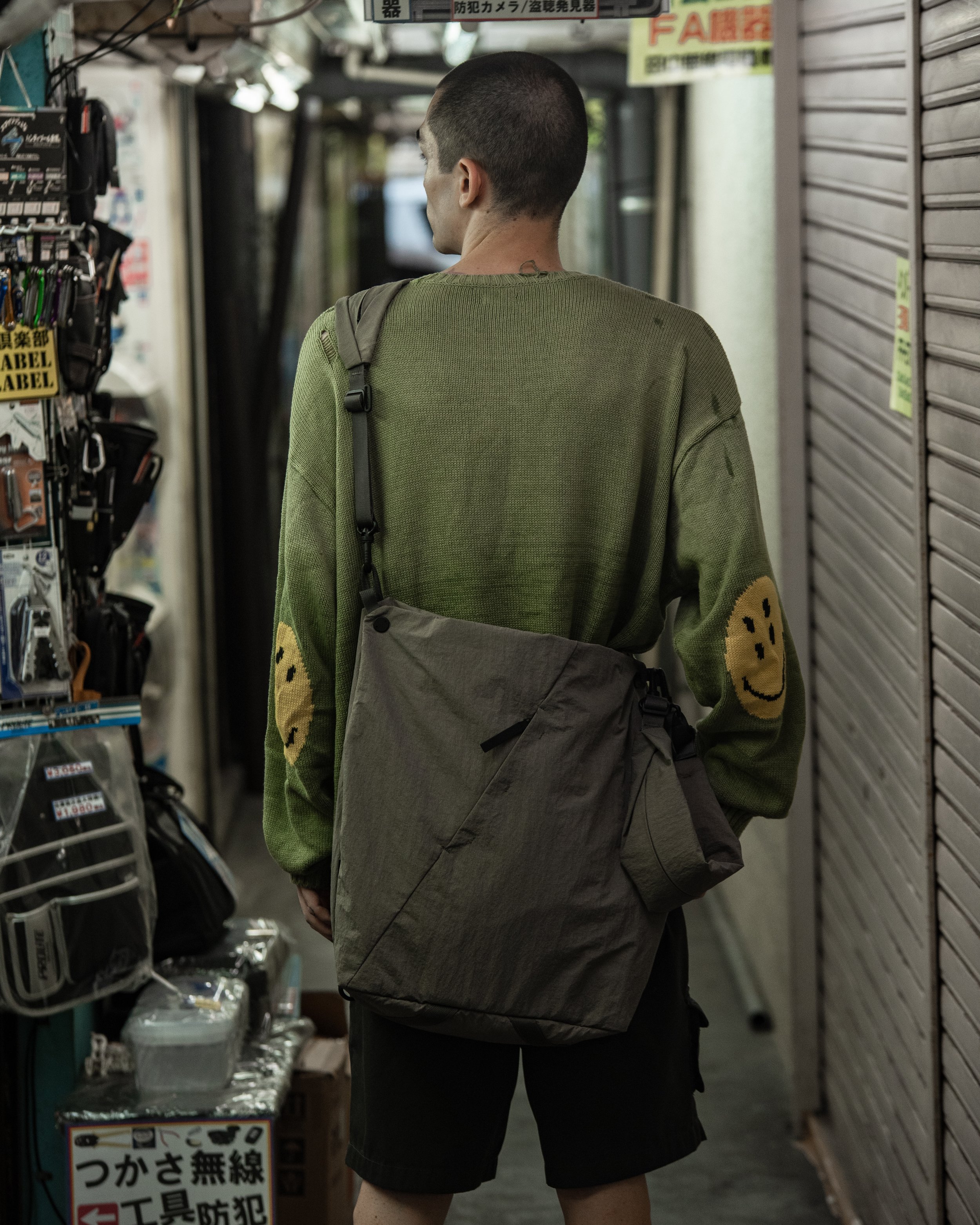 Sabukaru Highlights SEALSON Bags in the Heart of Akihabara — eye_C