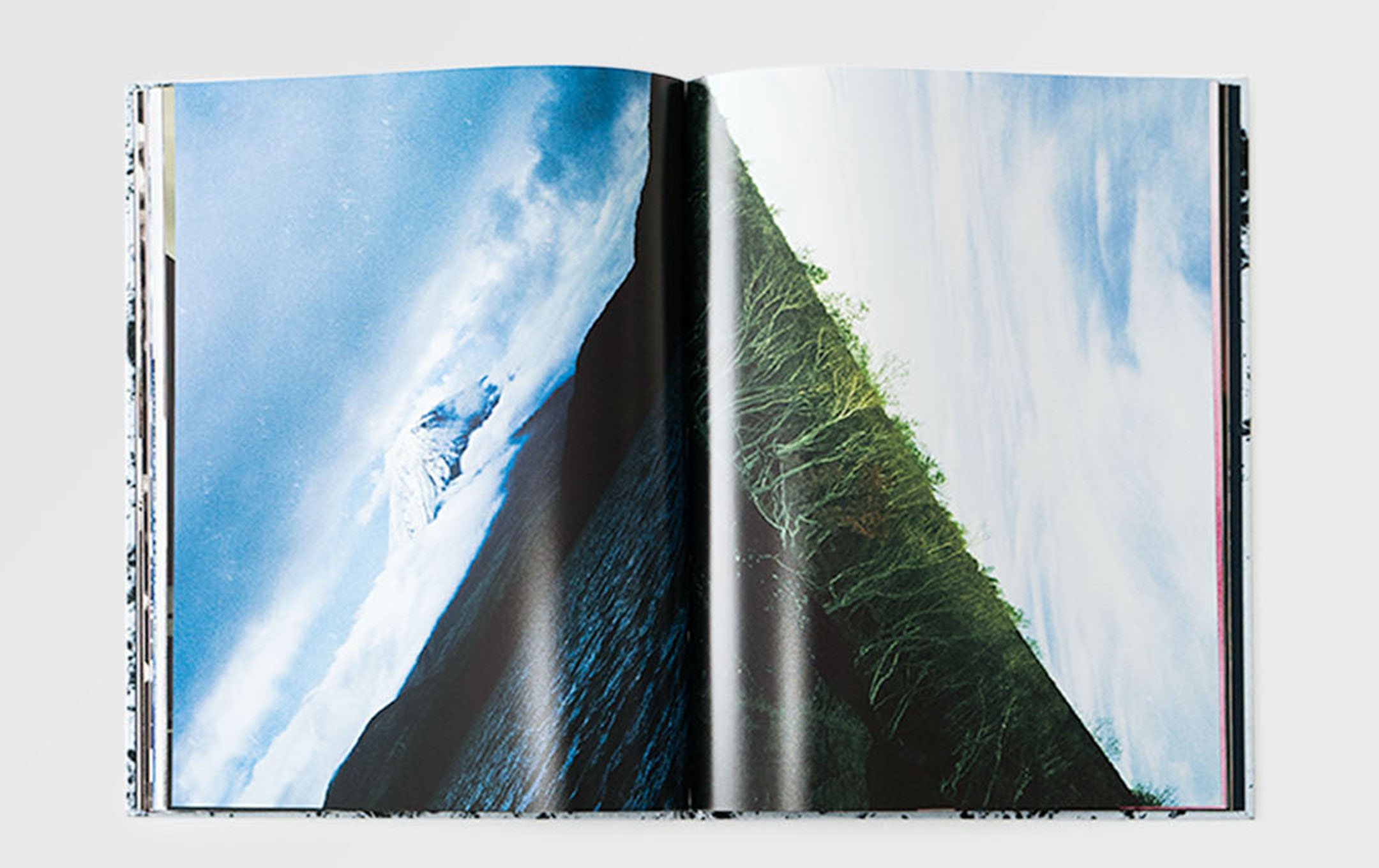 nanamica Releases its 'Slow Collapse' Book — eye_C