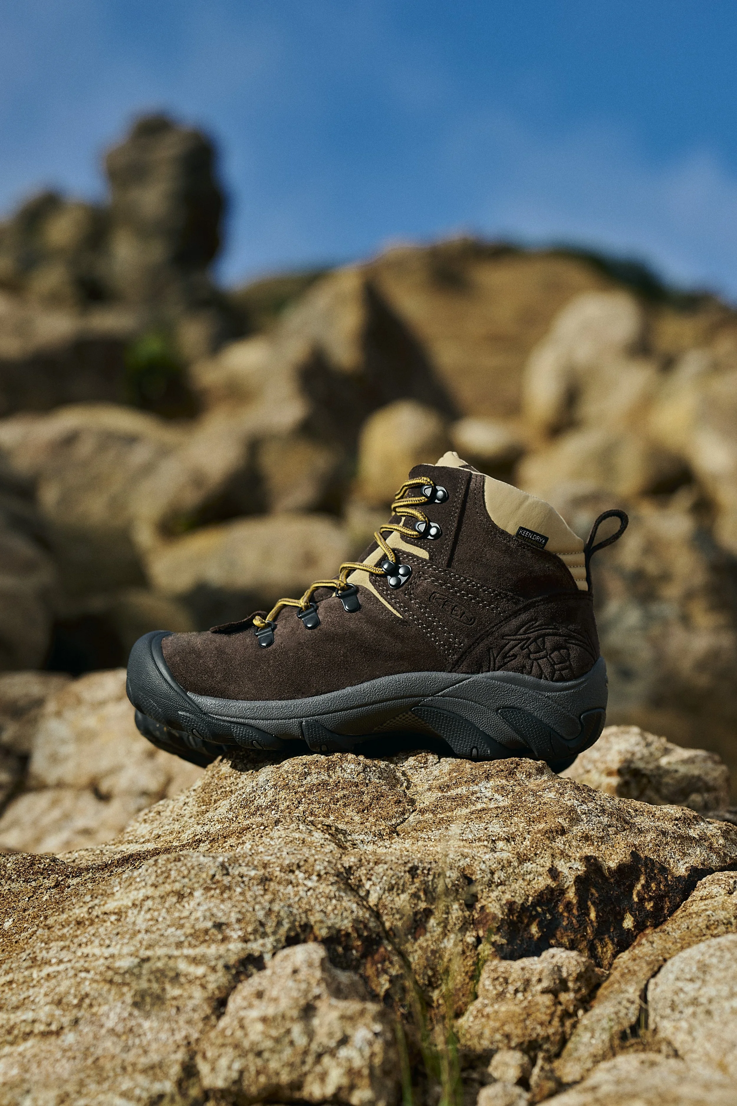keen ピレニーズ KEEN 27.5センチ 新品未着用・27 5cm】キーン（KEEN 