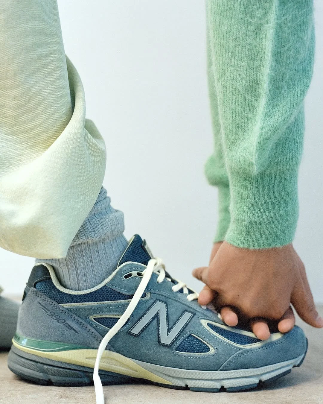 AURALEE Unveils its Latest Footwear Project with New Balance AURALEE Unveils its Latest Footwear Project with New Balance
