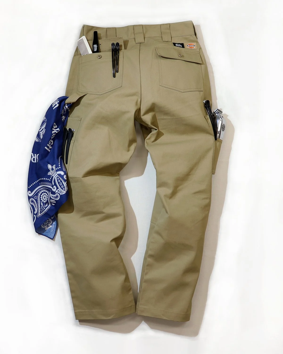 MR.BROTHERS CUT CLUB × Dickies KHAKI M MR.BROTHERS CUT CLUB Offers its Take on the Dickies 874 Work