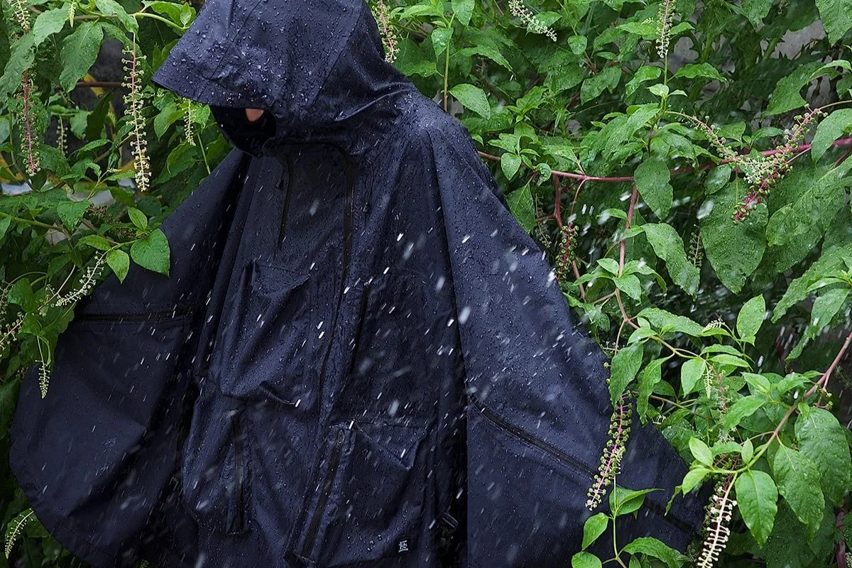 ジャケット・アウター F/CE RECYCLE MATERIAL PADDING PONCHO FPU08241U0002_Green.jpg