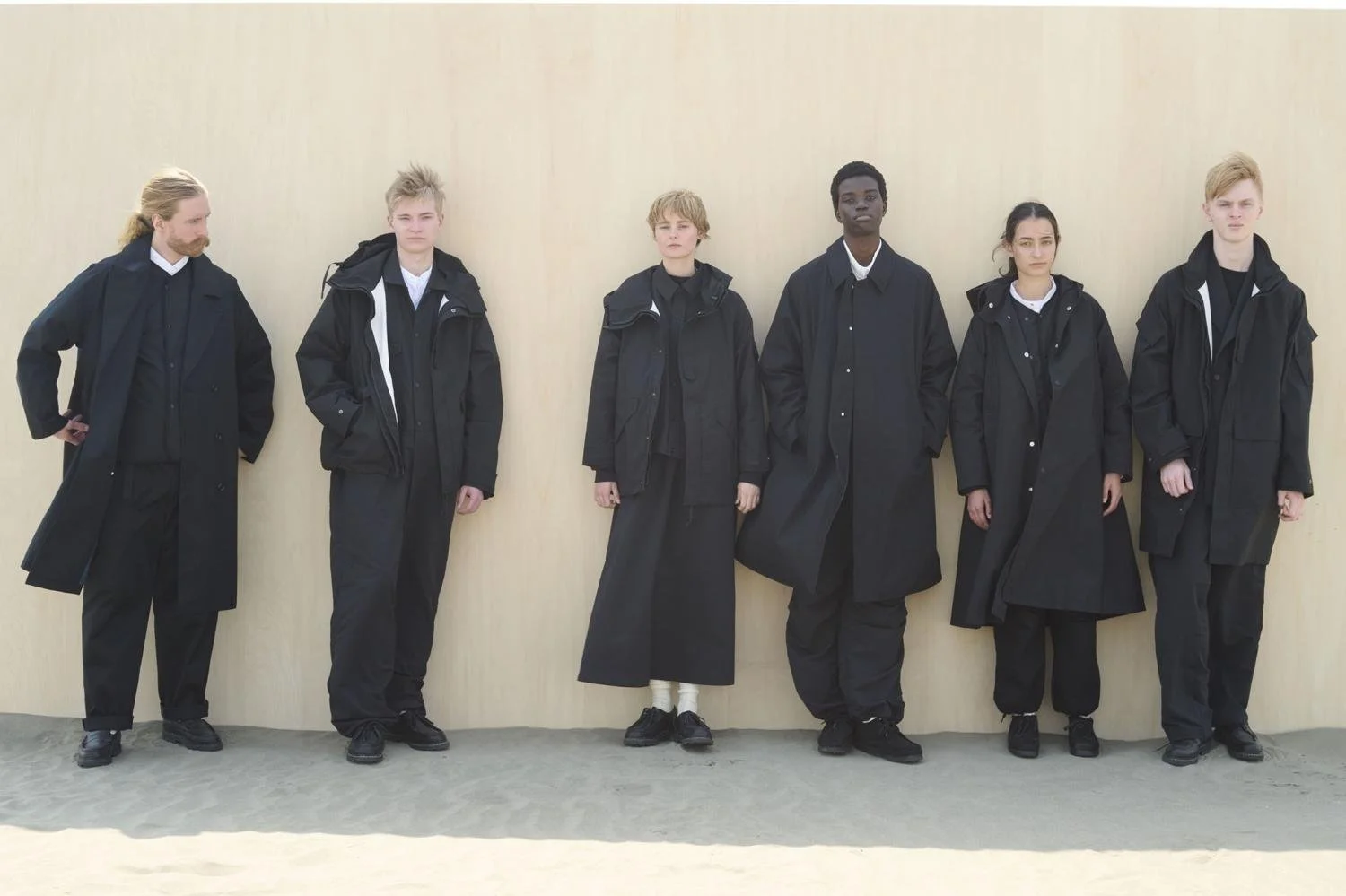 Apartment Three Fall-Winter 2022 スラックス nanamica Autumn/Winter '25 — eye_C