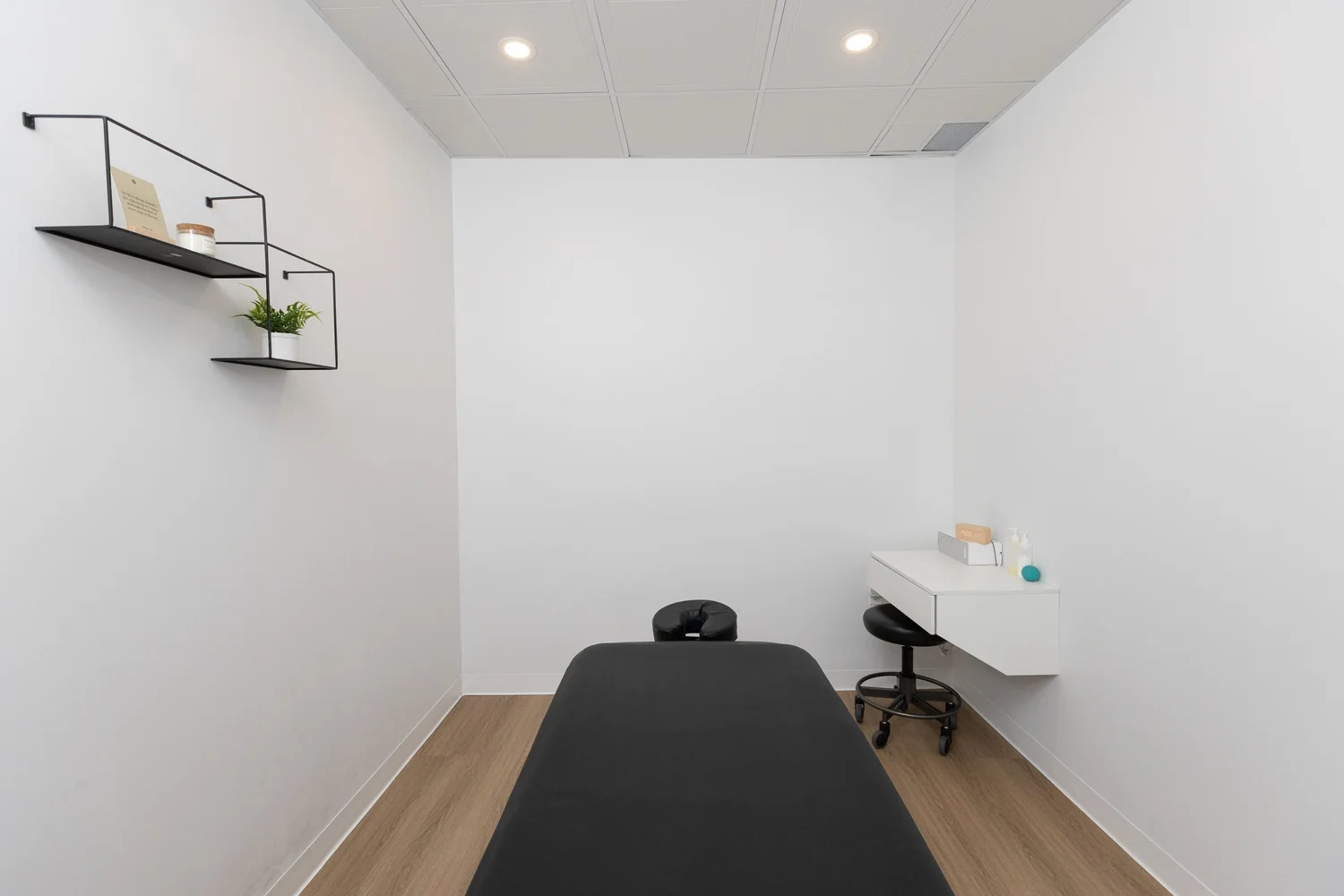 PRE Therapy Brentwood RMT Massage & Physiotherapy Clinic