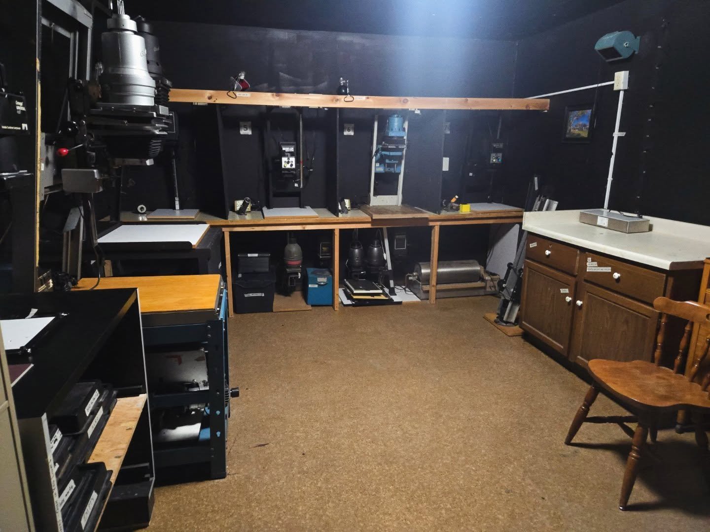 Prepping the @wrcraftcenter darkroom for Open Studios next weekend. This space has undergone such a satisfying transformation in the last few months.