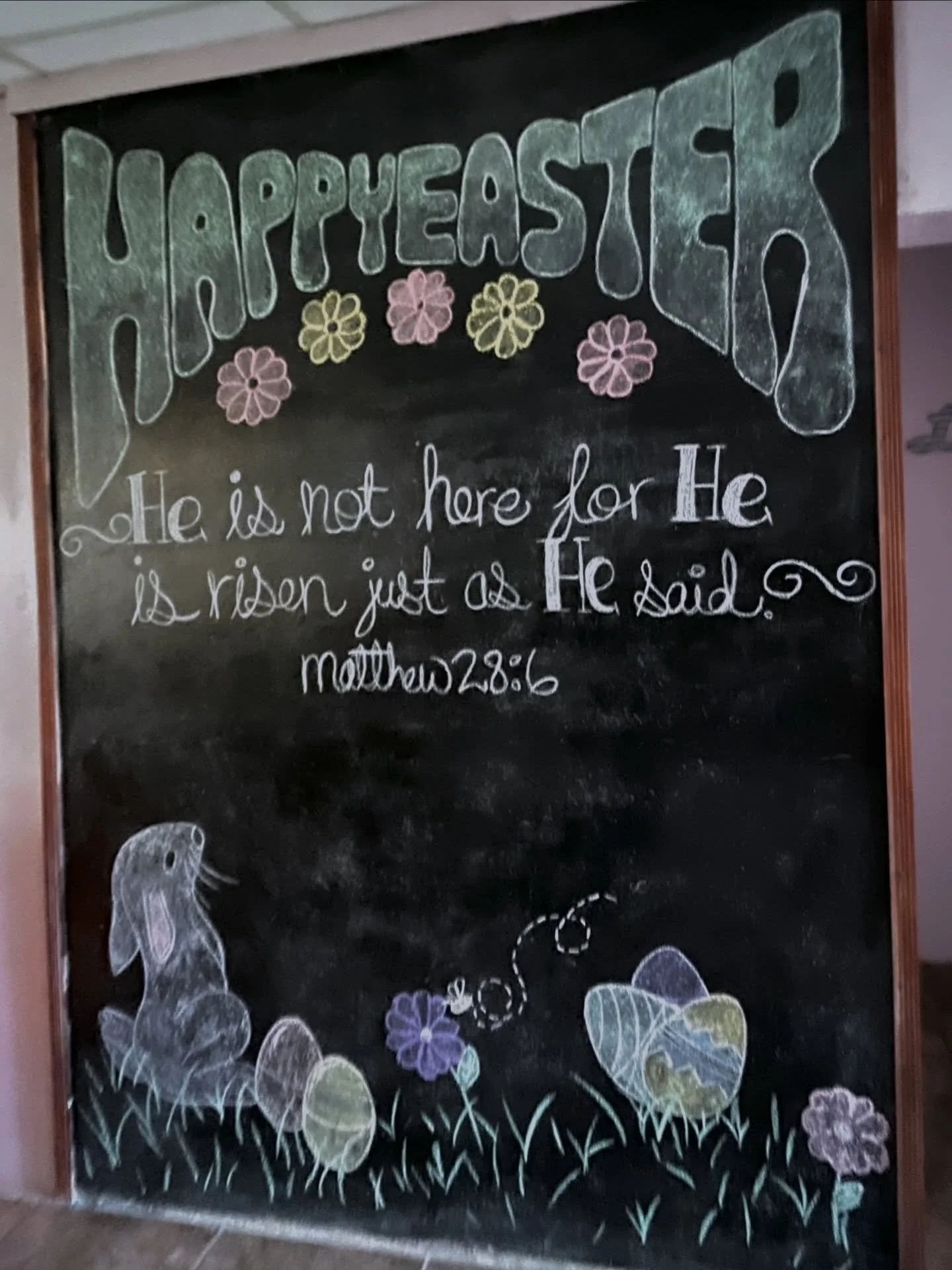 &ldquo;He is not here; he has risen, just as he said. Come and see the place where he lay.&rdquo;
‭‭Matthew‬ ‭28‬:‭6‬ ‭NIV‬‬
✨✝️🌺

This Easter, one of our incredible ladies brought her creativity to life with this beautiful board 🌸