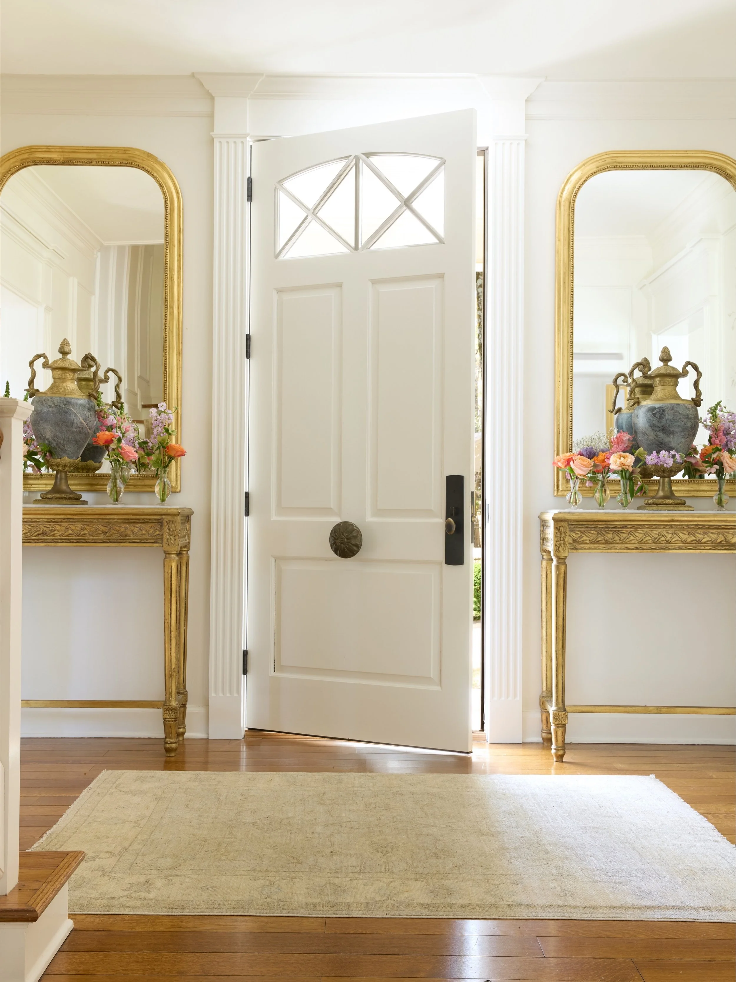 &ldquo;Hi mom, I&rsquo;m home.&rdquo;⁠
⁠
A mother&rsquo;s favorite words. The simple kind that turn a house into something more&mdash;something felt.⁠
⁠
This foyer was designed with that feeling in mind&mdash;welcoming, layered, and full of story. Fr