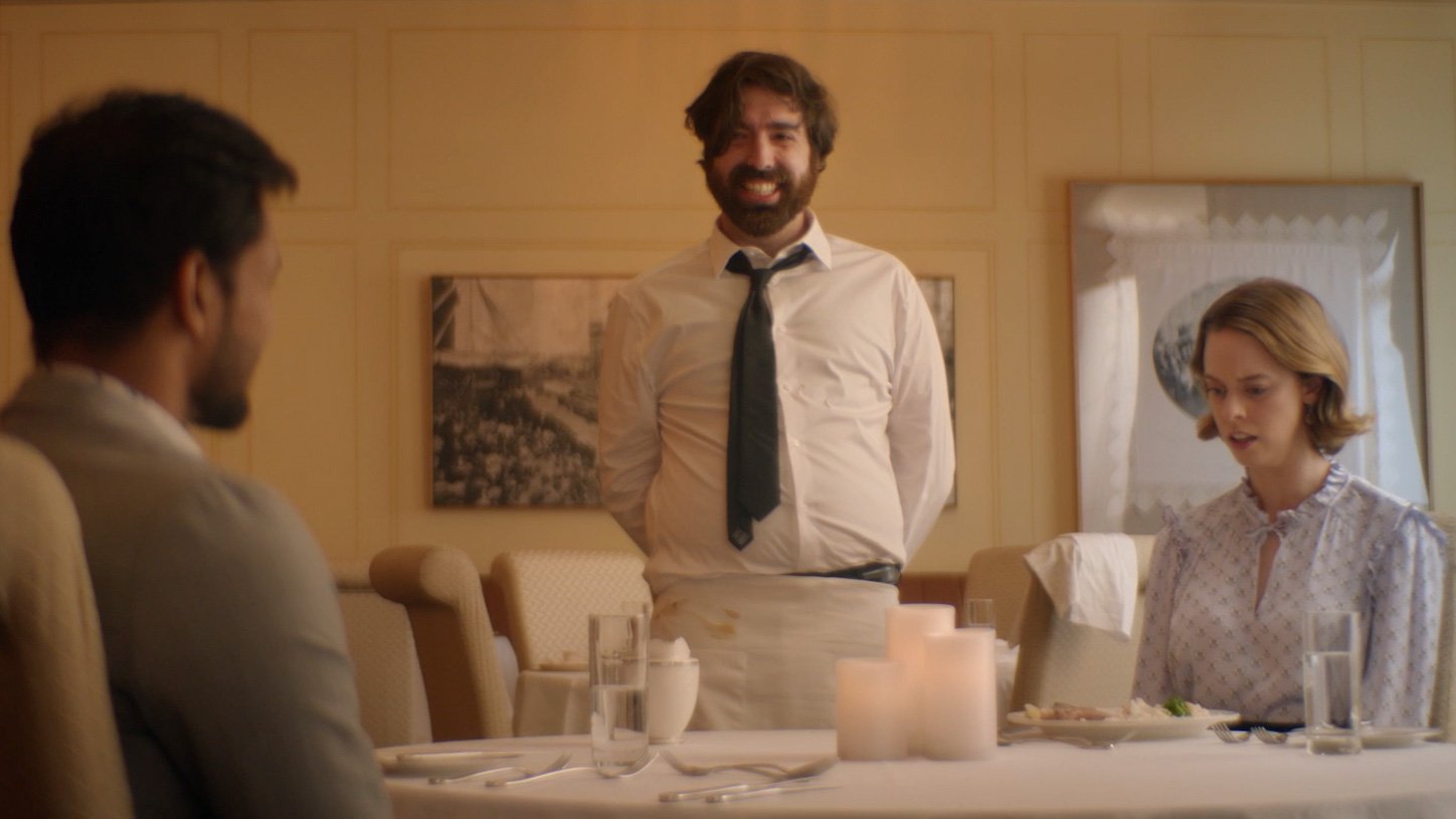 Toyota - Waiter