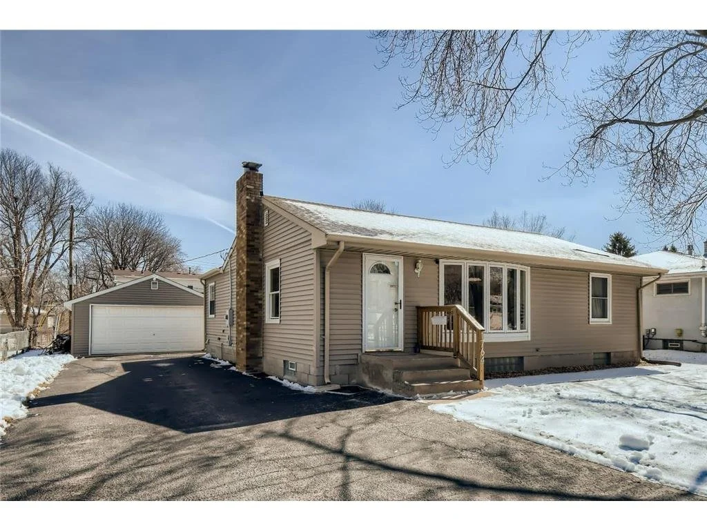 1764 Aglen Street, Roseville, MN 55113-6521 - SOLD