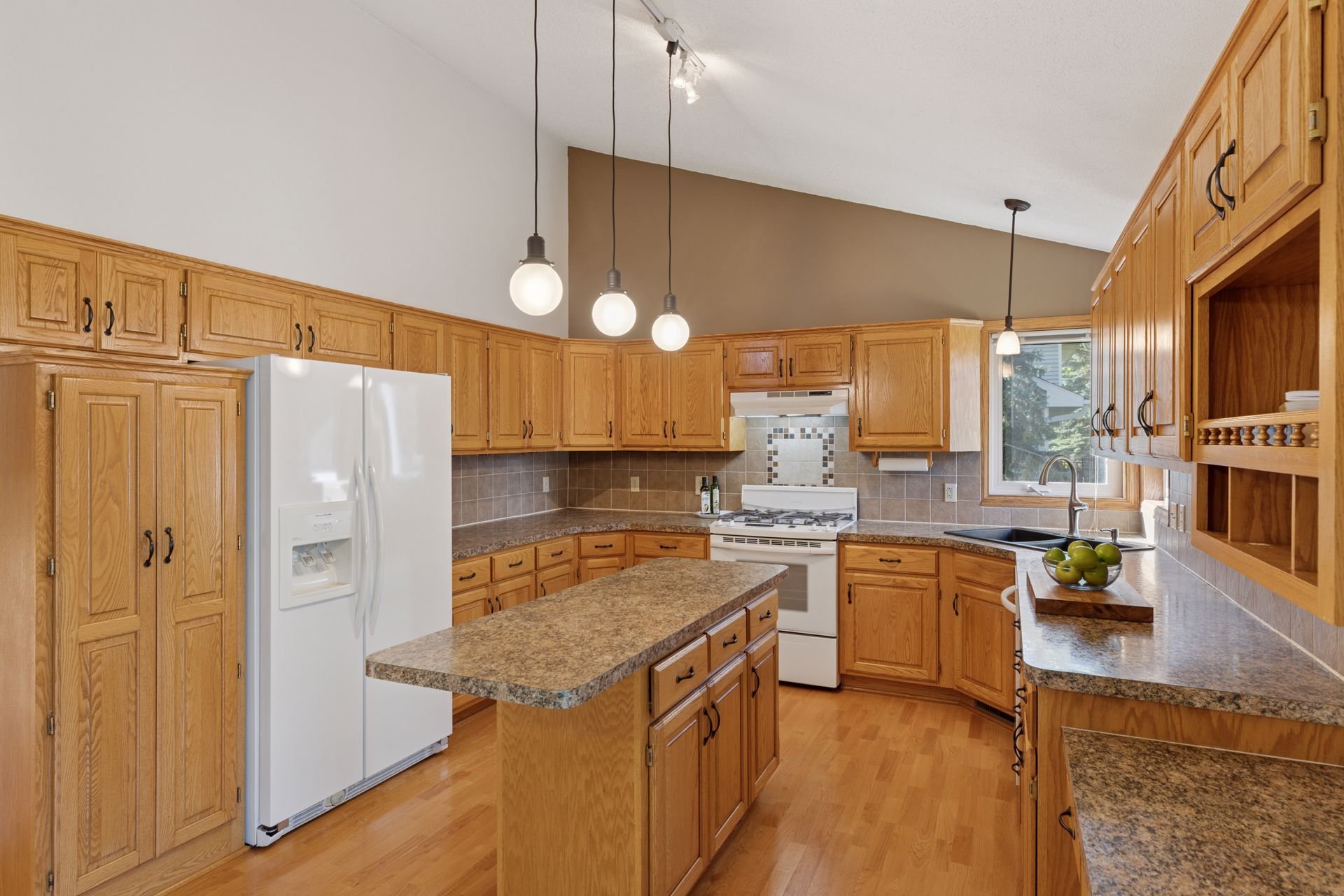 6465 West Shadow Lake Drive - Spacecrafting - 0014.jpg