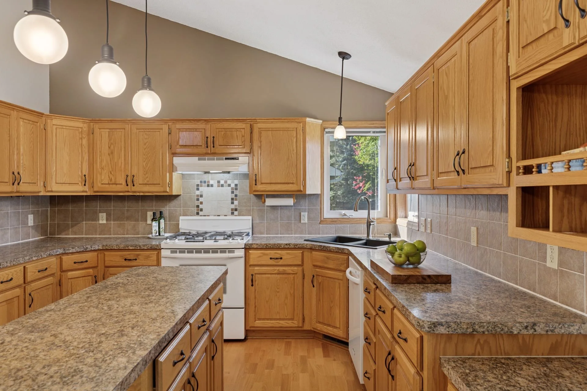 6465 West Shadow Lake Drive - Spacecrafting - 0015.jpg