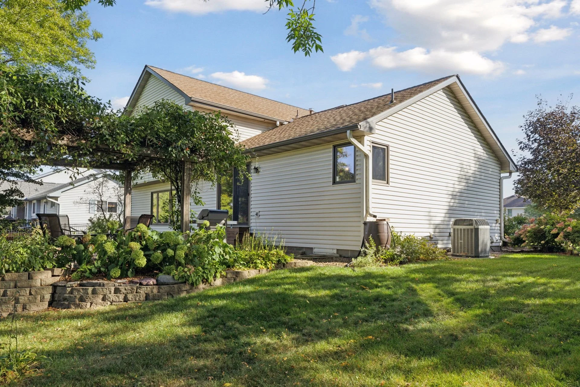 6465 West Shadow Lake Drive - Spacecrafting - 0046.jpg