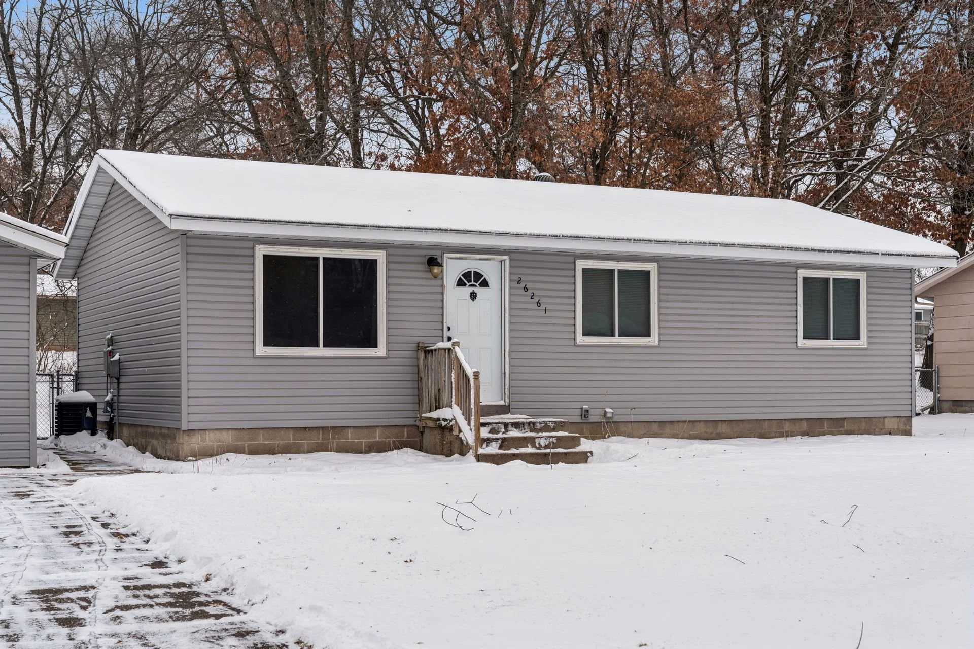 26261 7th Street W - Spacecrafting - 0002.jpg