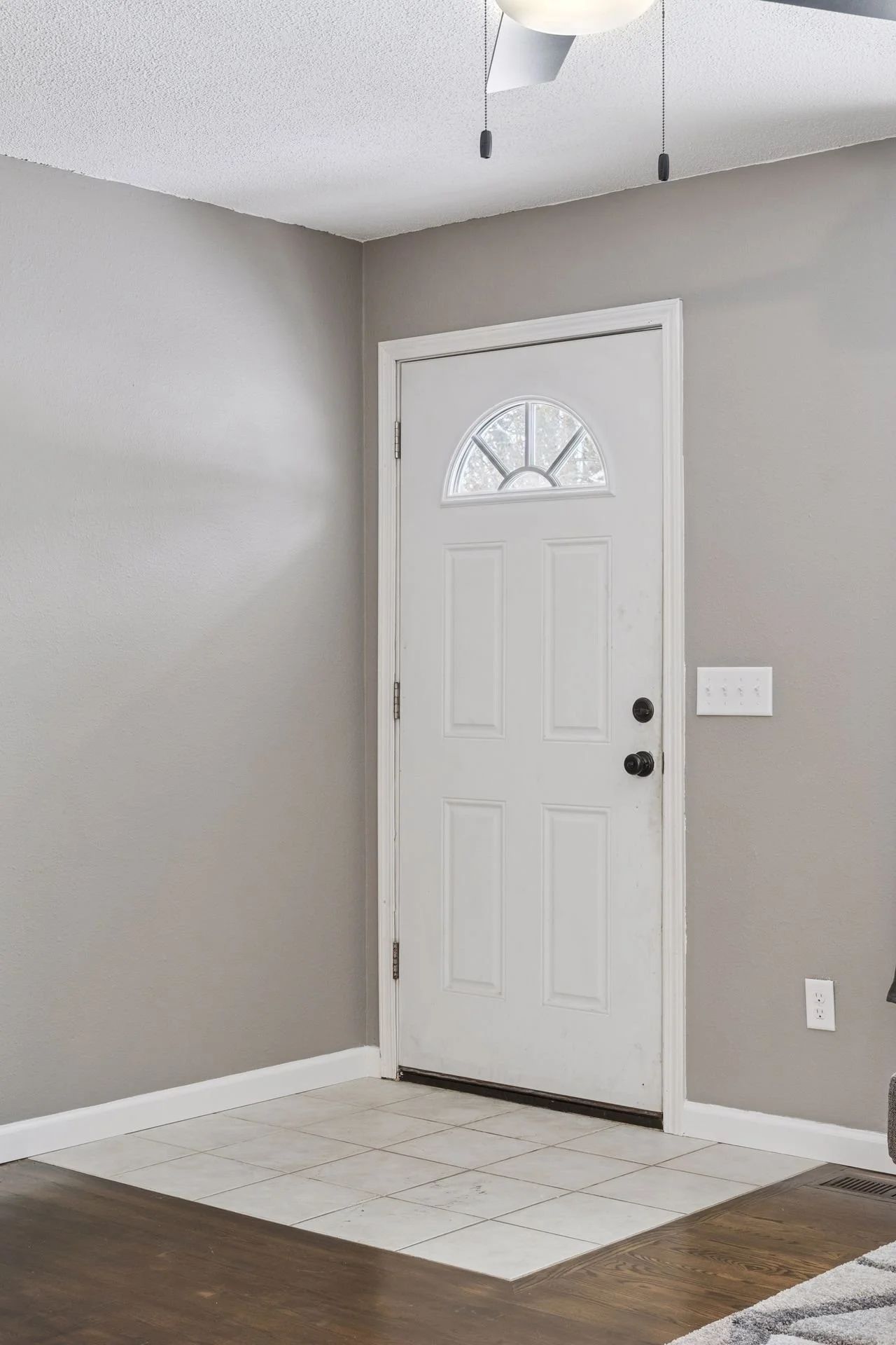 26261 7th Street W - Spacecrafting - 0009.jpg