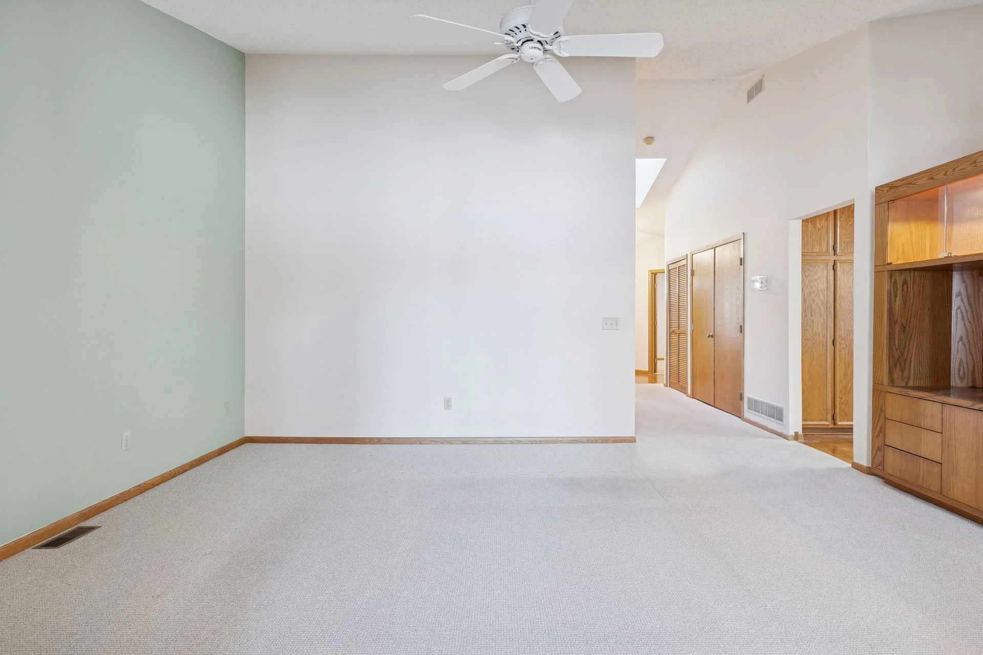 2684 Lake Court Drive - Spacecrafting - 0008.jpg