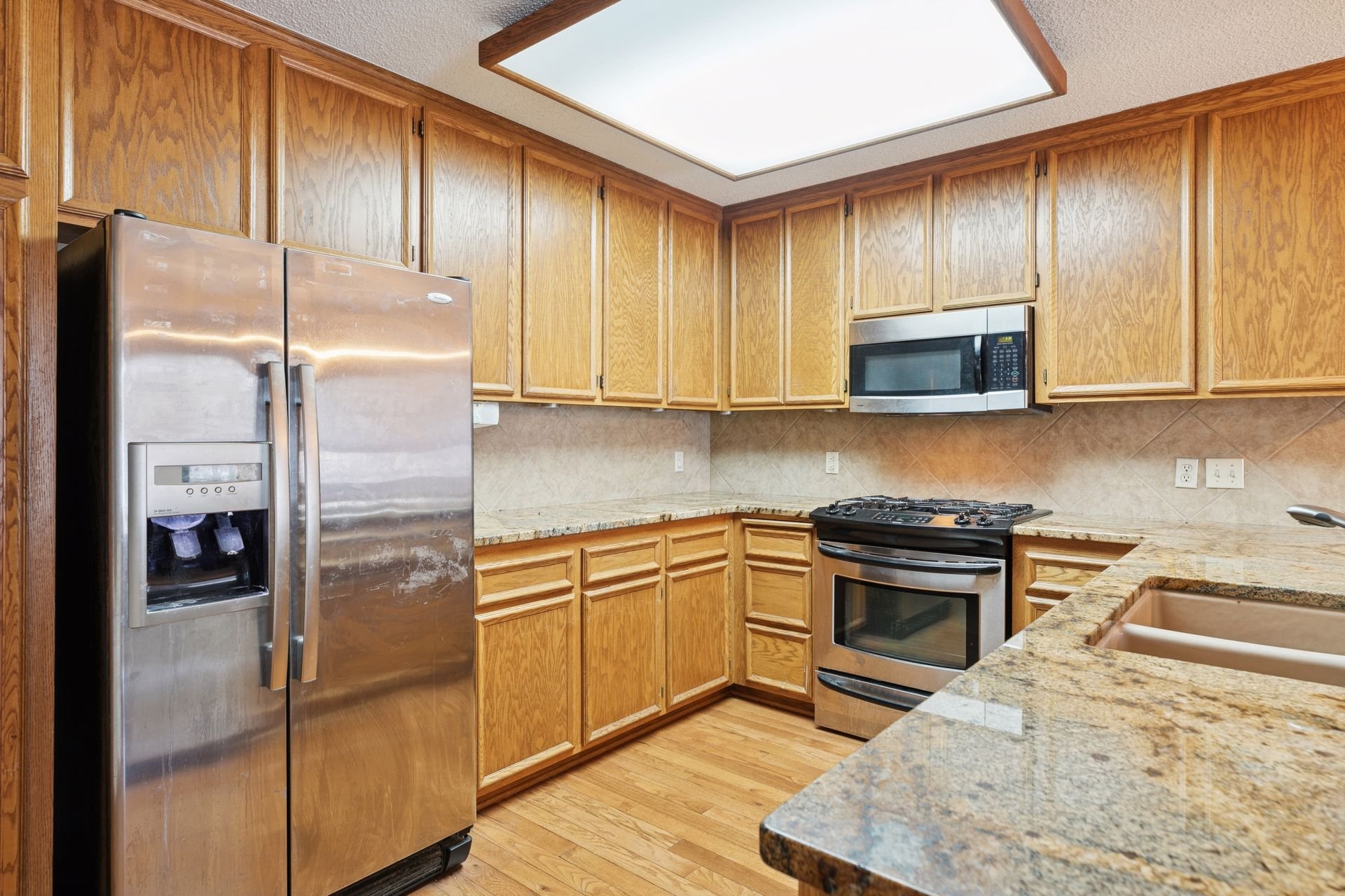 2684 Lake Court Drive - Spacecrafting - 0017.jpg