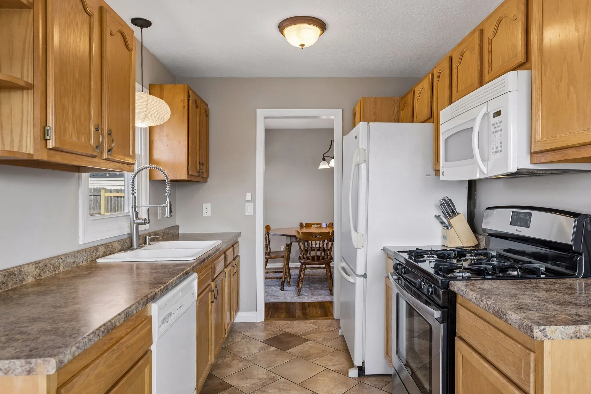 1713 Independence Avenue South - Spacecrafting - 0013.jpg