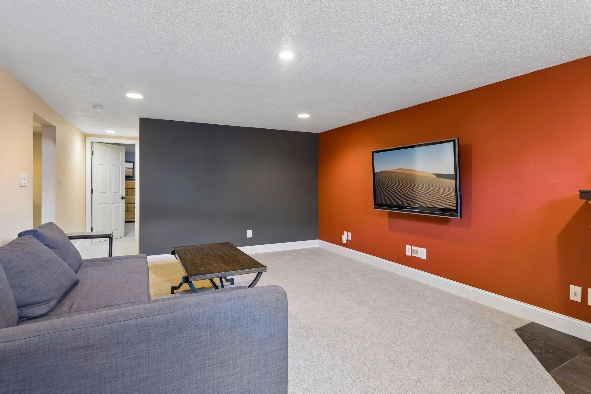 1713 Independence Avenue South - Spacecrafting - 0028.jpg