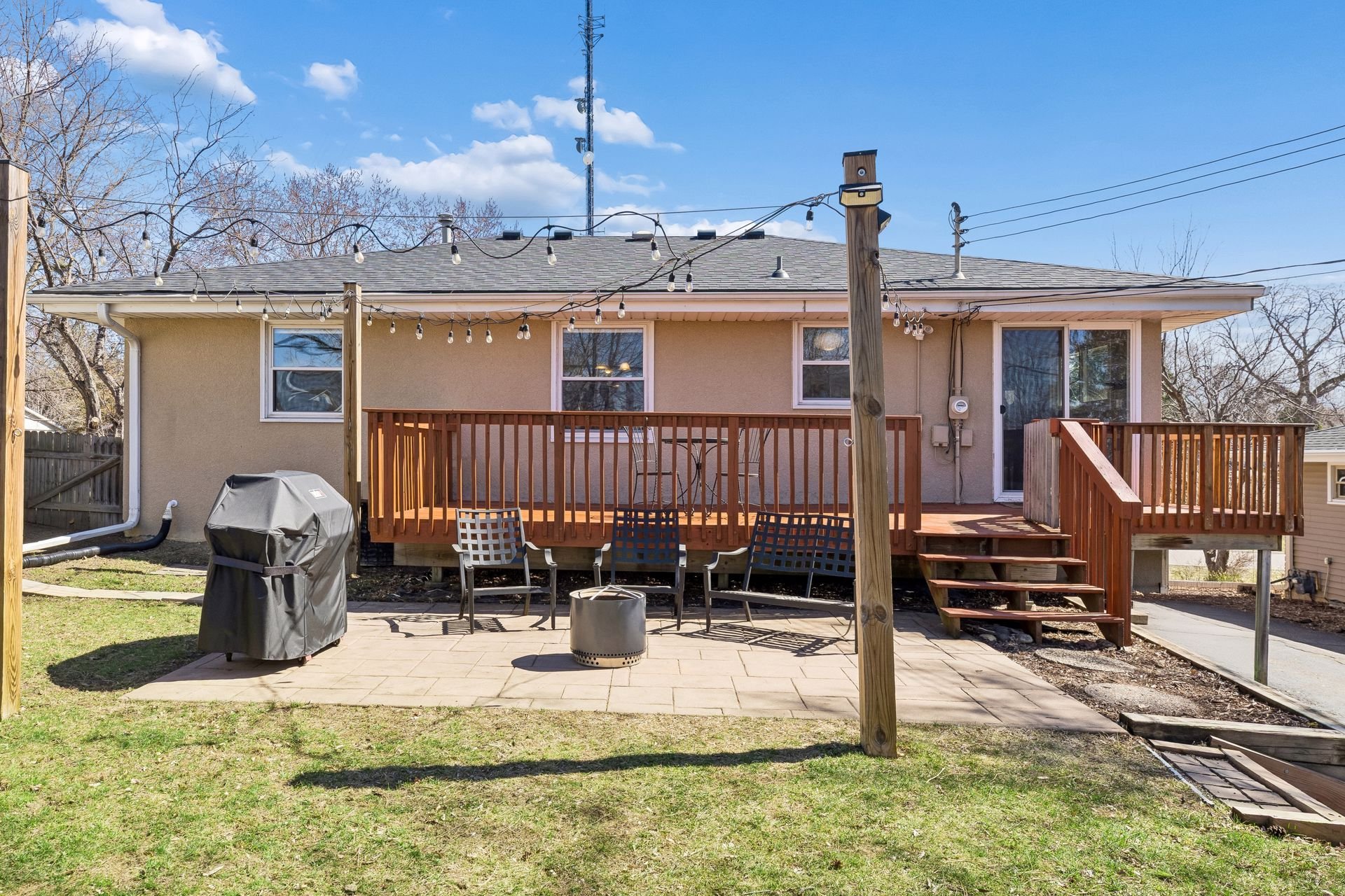 1713 Independence Avenue South - Spacecrafting - 0037.jpg