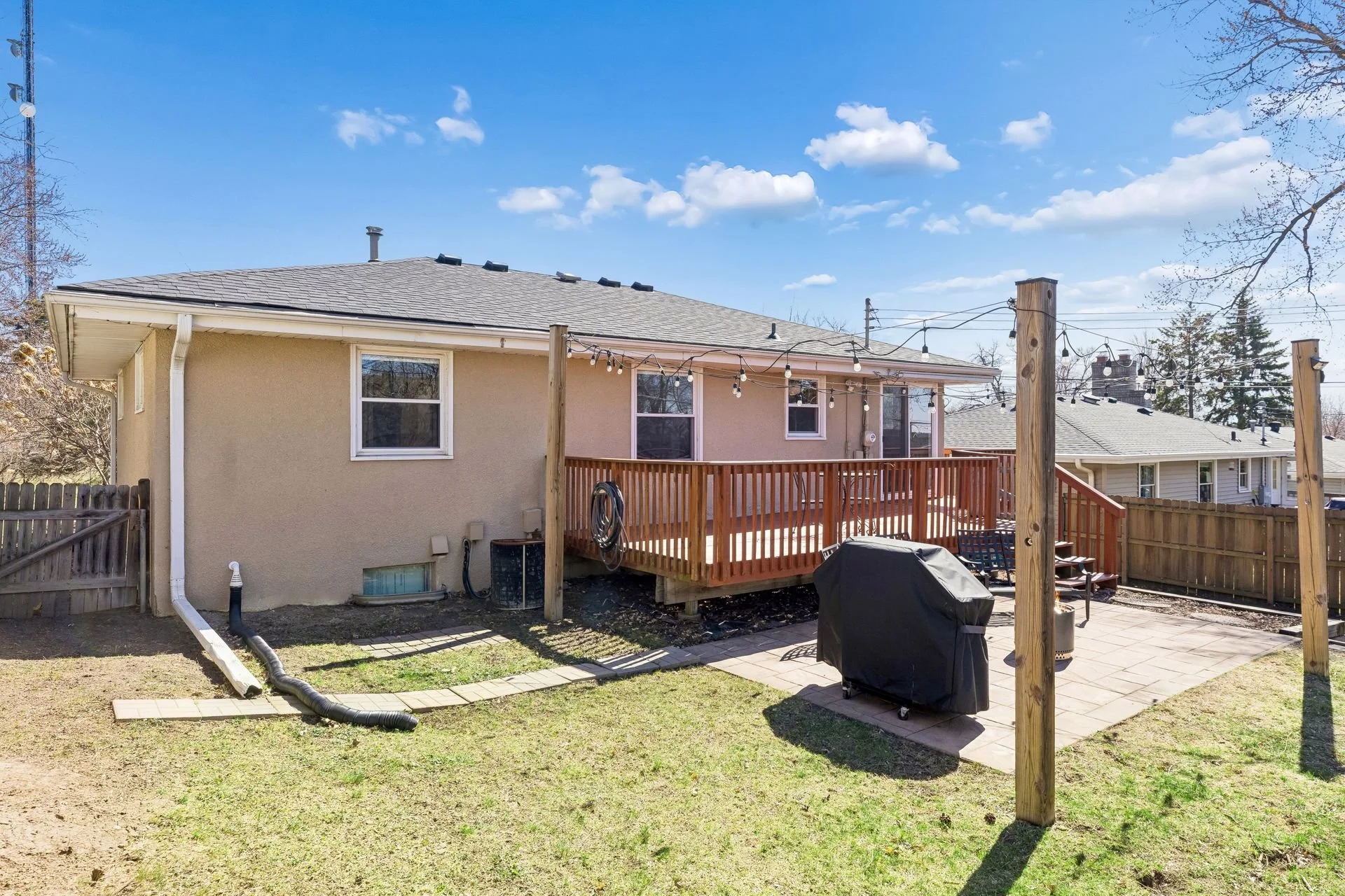 1713 Independence Avenue South - Spacecrafting - 0039.jpg