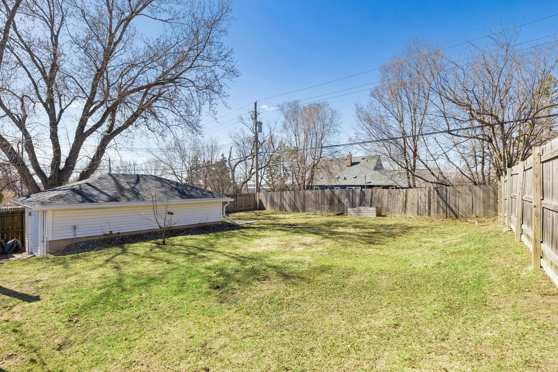 1713 Independence Avenue South - Spacecrafting - 0040.jpg