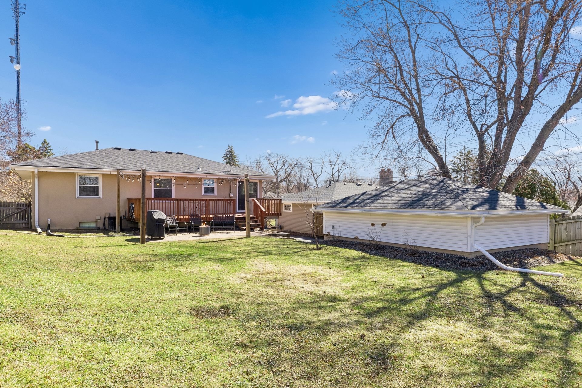 1713 Independence Avenue South - Spacecrafting - 0041.jpg