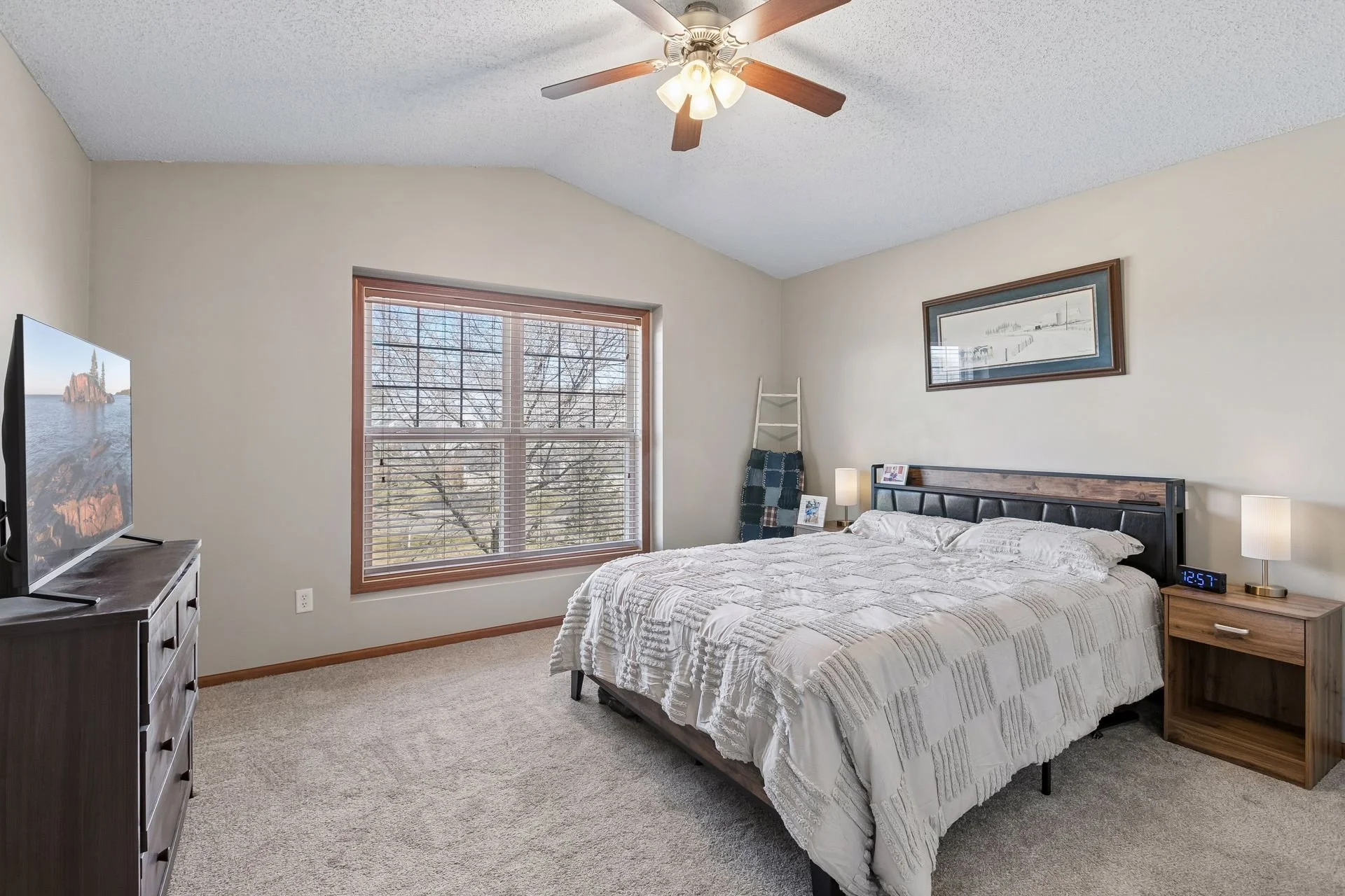 4810 149th Street North - Spacecrafting - 0015.jpg