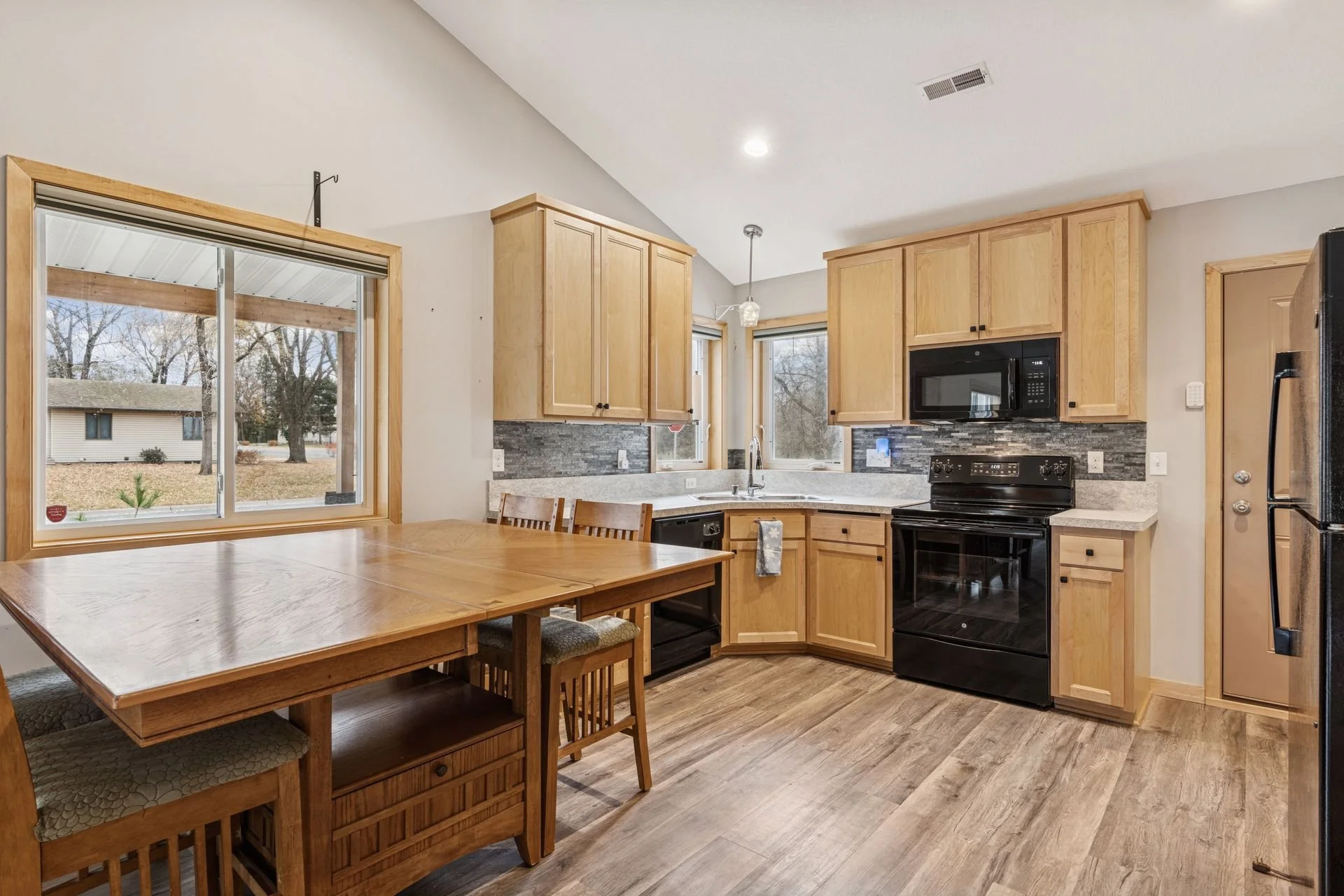 14012 Flay Avenue North - Spacecrafting - 0011.jpg