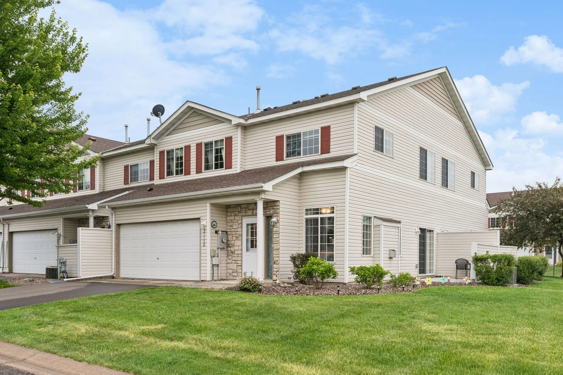21172 S Morgan Drive, Forest Lake, MN 5502