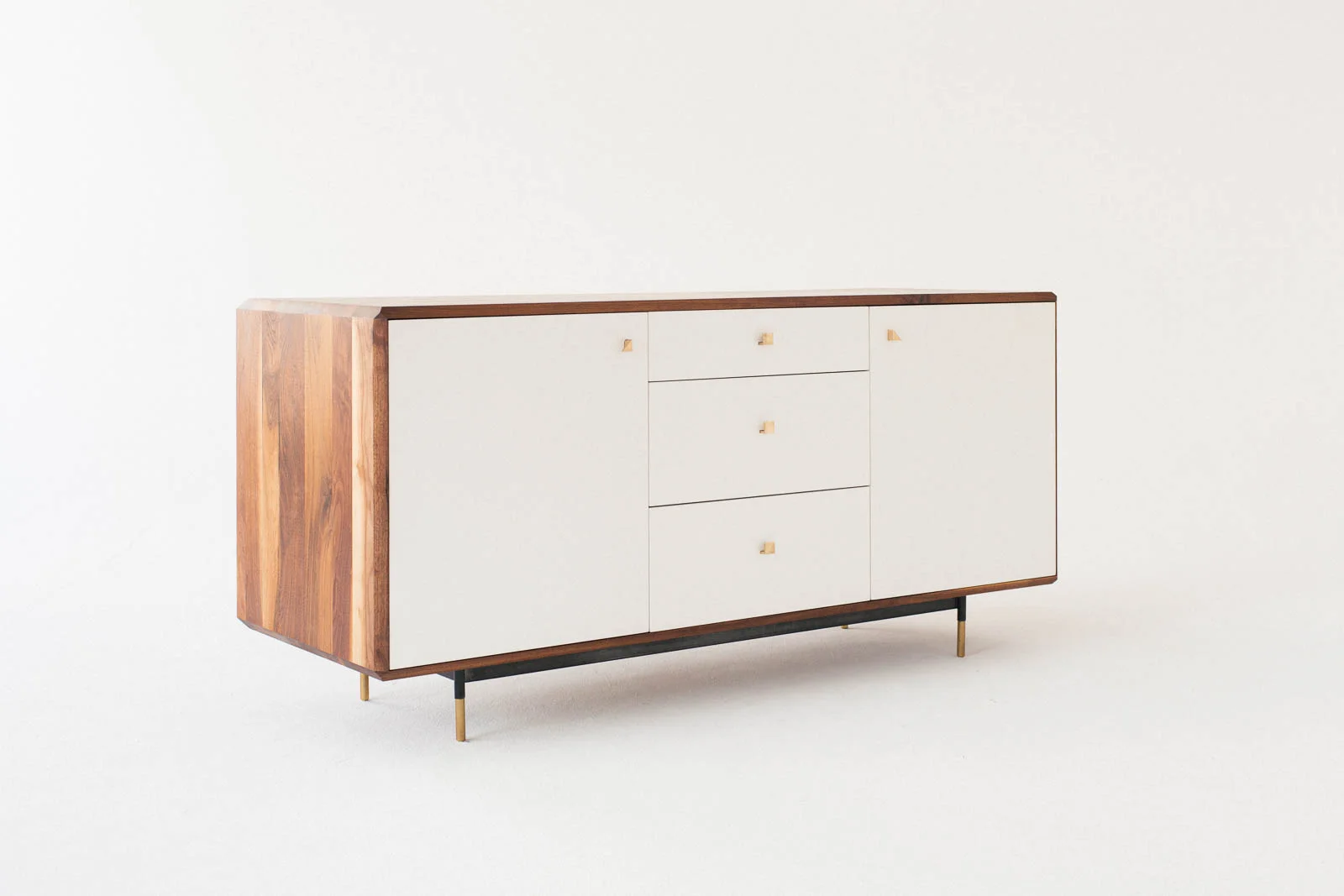 DJC-MdbtCredenza-6586.jpg