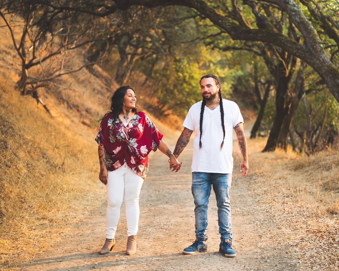 Walking down the path of life together 🥰 There are so many amazing photos from this shoot - it's really hard not to share them all!!
.
We originally planned to shoot this session at Mt. Diablo, but the smoky air forced us to find a new location. Luc