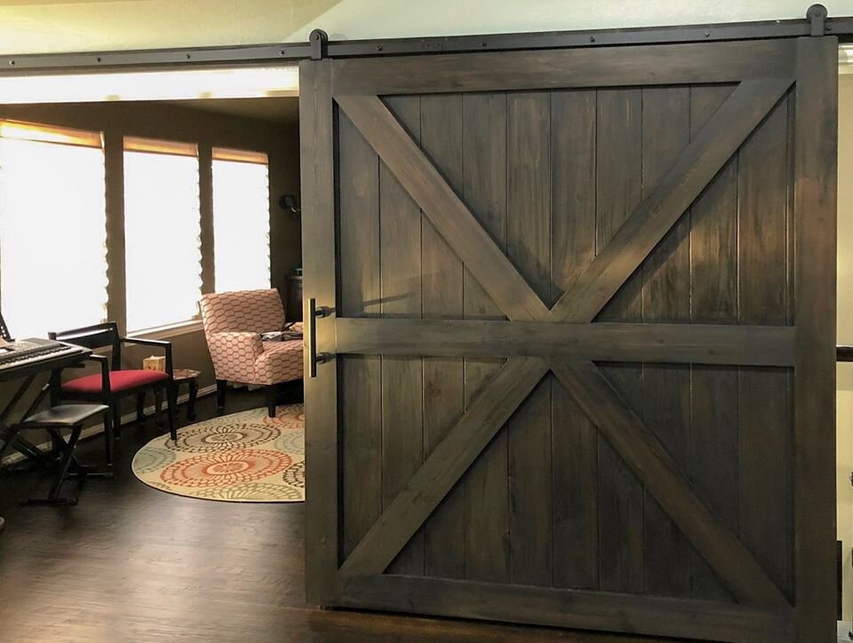 Fancy X Barn Door 