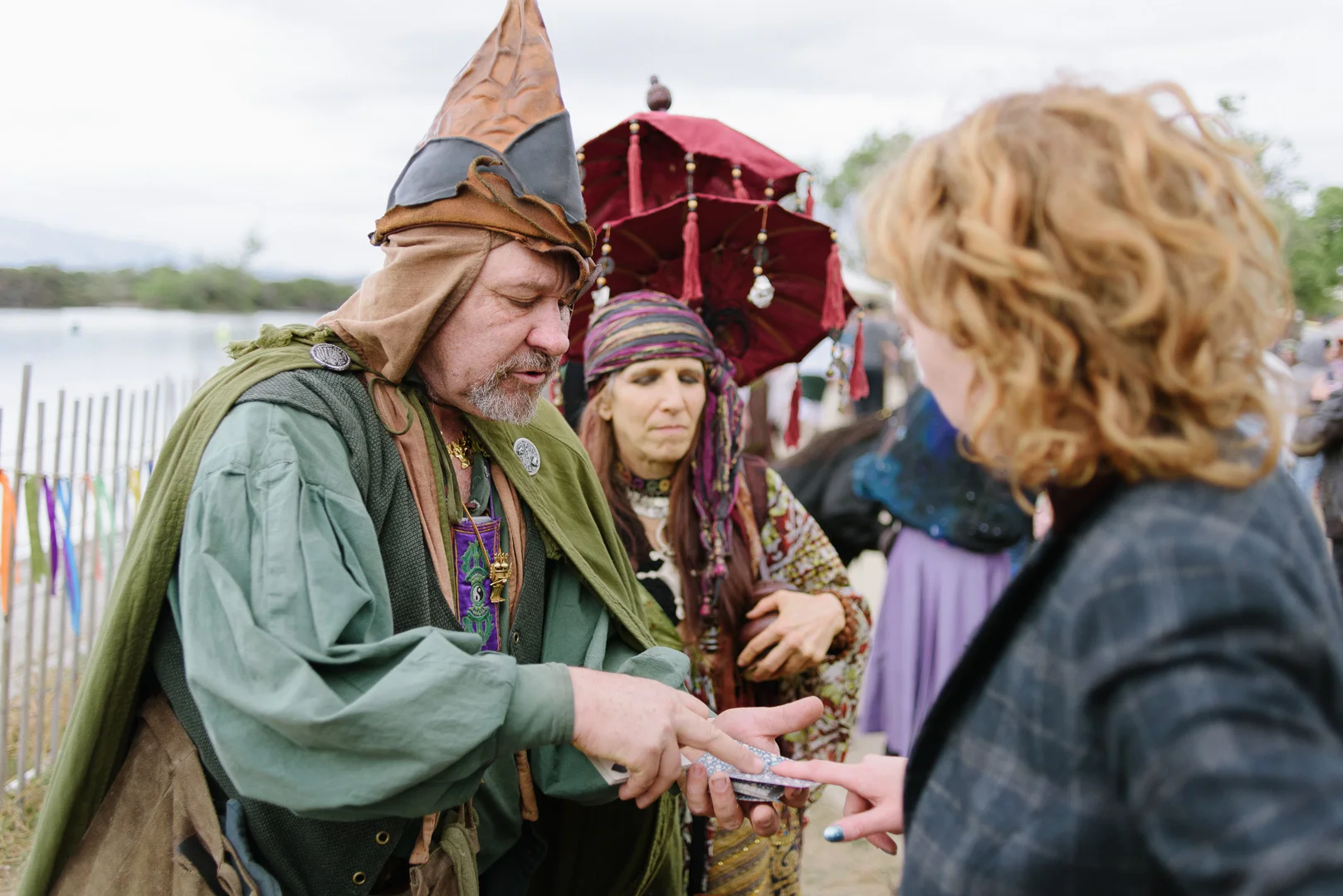 We met Sahara at the entrance of the fair. He partner performs a magic trick.&nbsp;