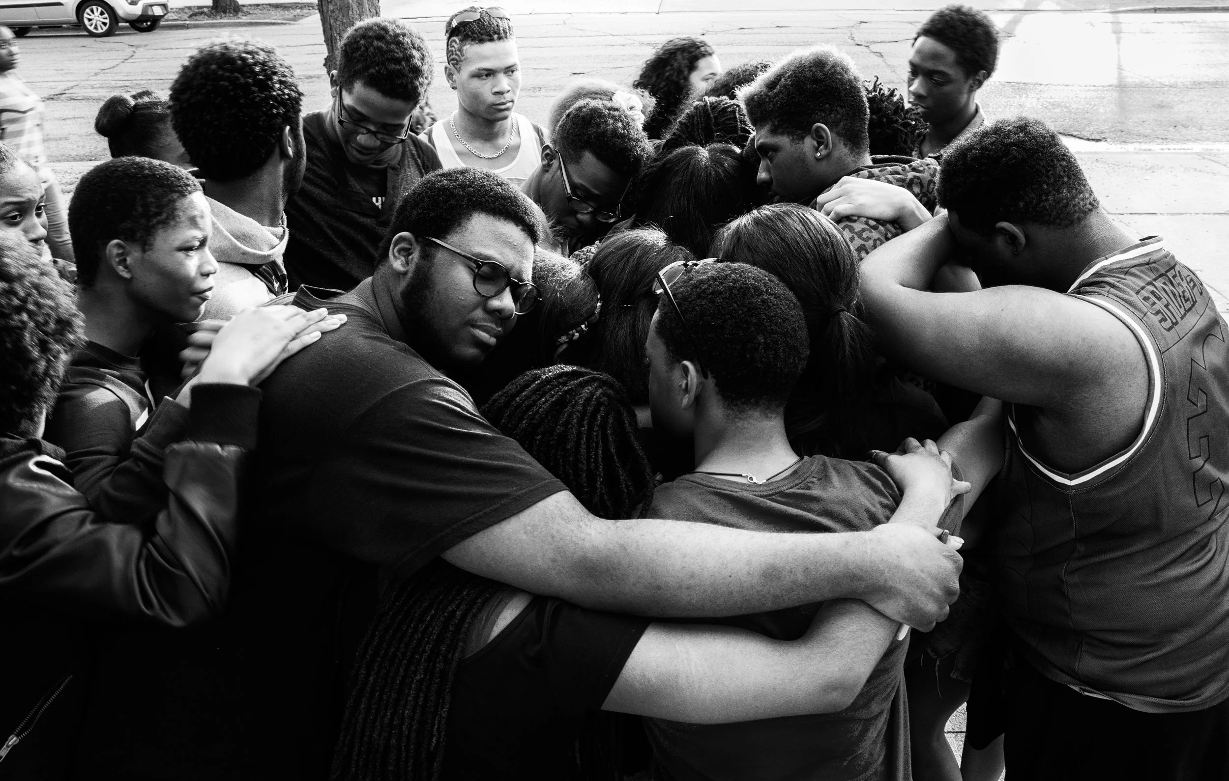 Students Surround Aaron's Mother