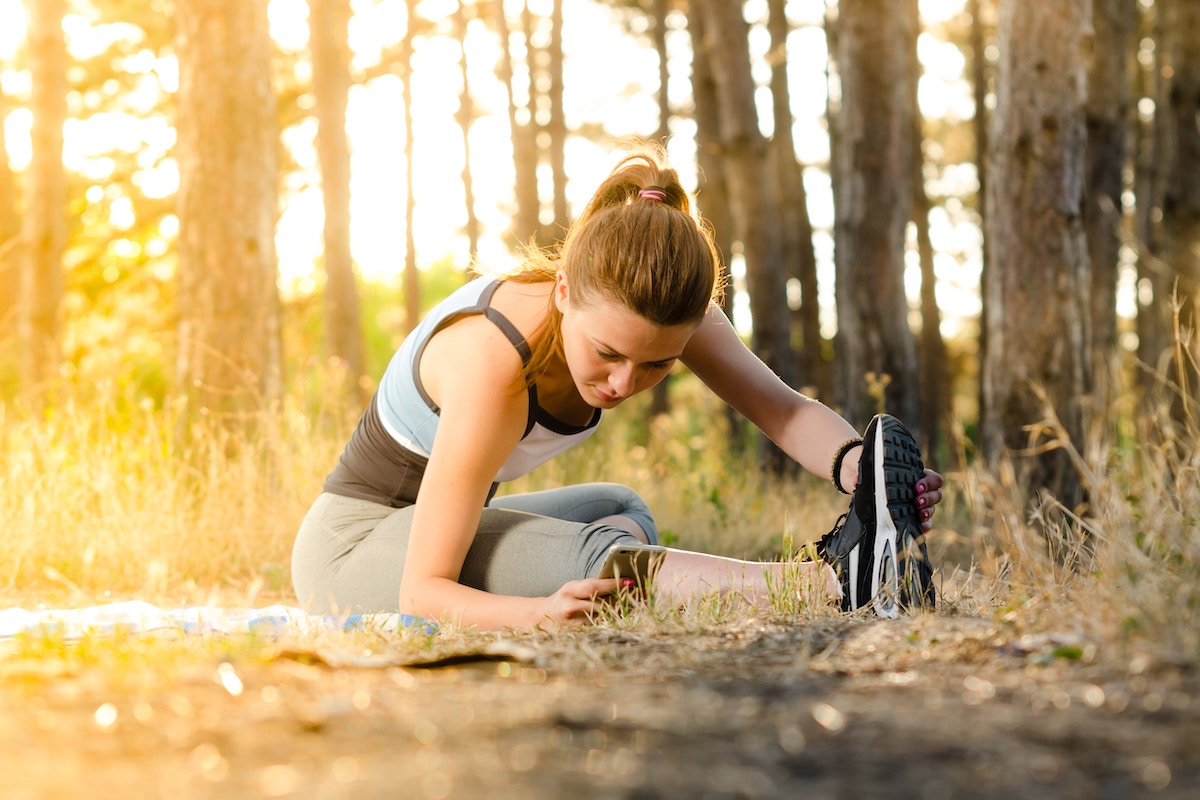 wellineux-mental-health-mindfulness-training-what-is-mindfulness-workplace-wellness-running-flexible-work-lunch.jpg