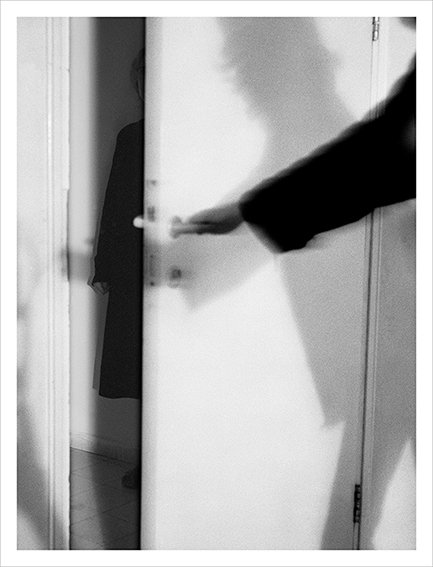 L_Michal Heiman_Blind Tryptich_middle panel_Door_12.2  Mega_to catalogue_Pompidou_Lea_TIF.jpg