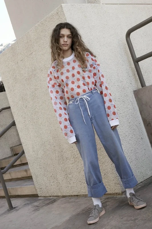 70s_women_Lifestyle_Generalists_BY9838_01.jpg