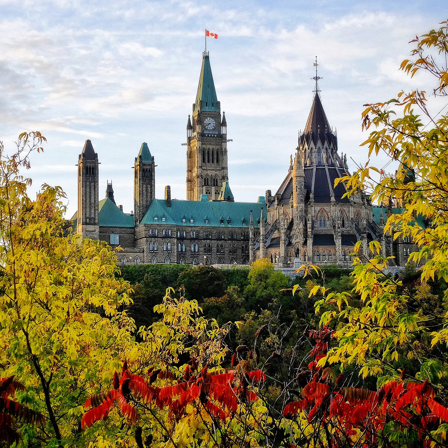 loveOttawa_ParliamentBuildings_web.jpg