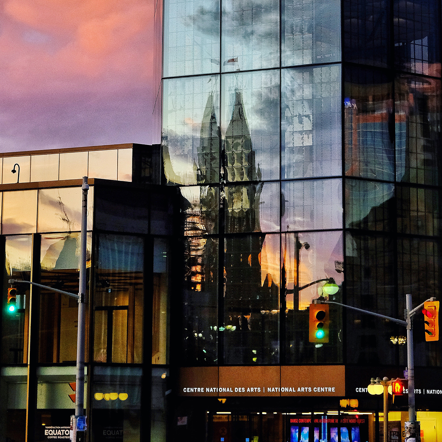 loveOttawa_NAC_SunsetRelectionweb.jpg