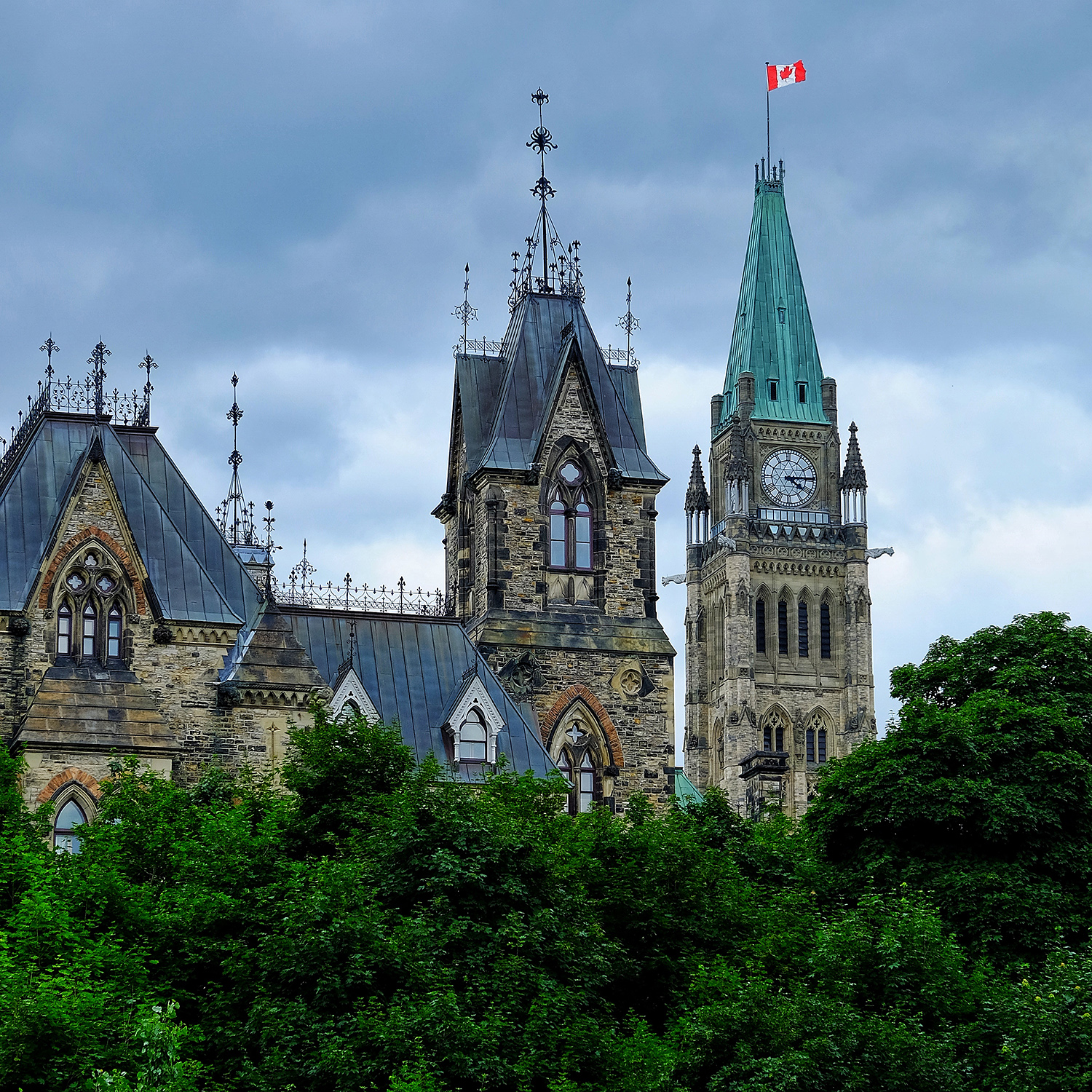 loveOttawa_ParliamentGreeneryweb.jpg