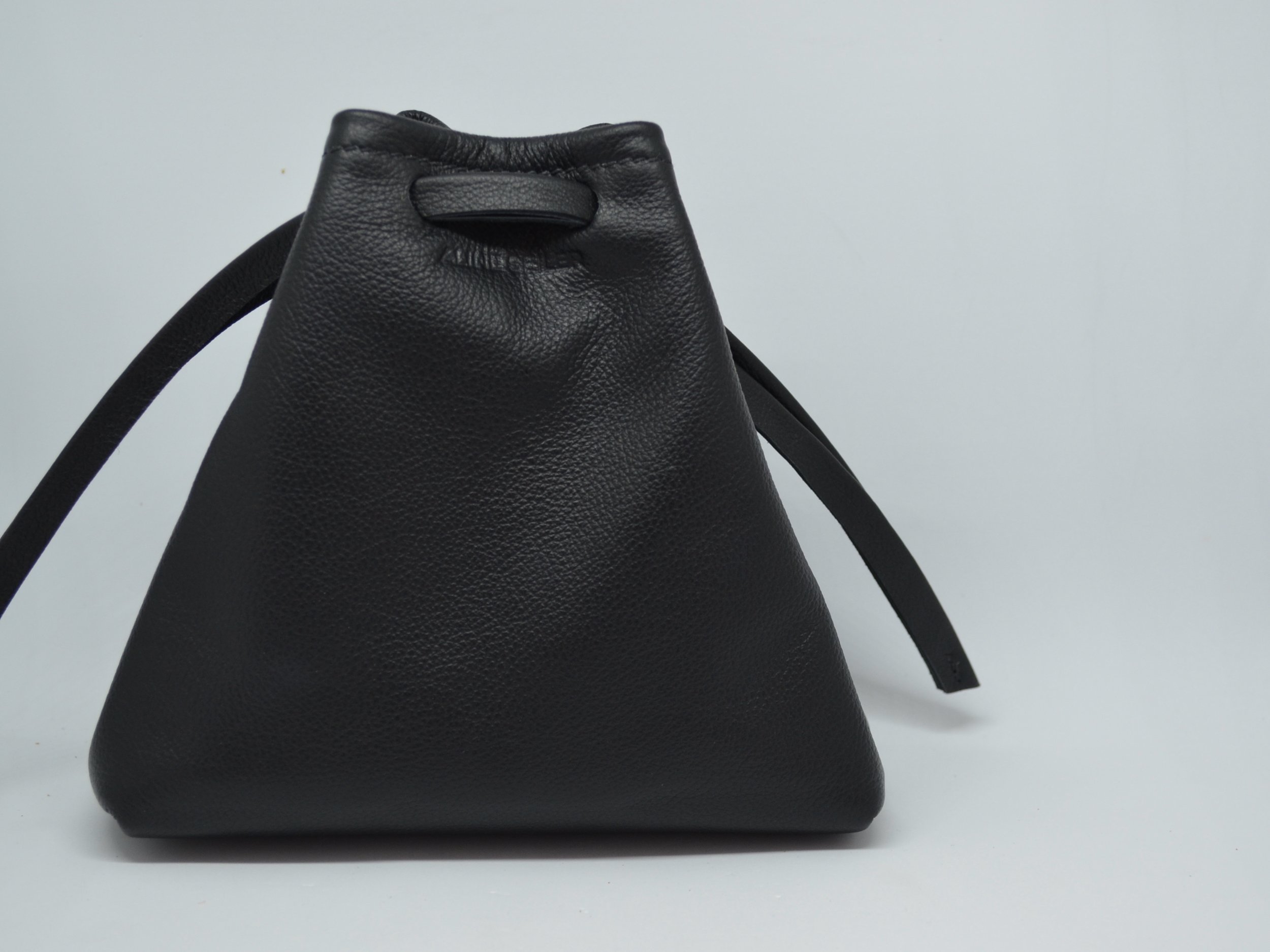 Aline Seiler Kinchaku Mini Black